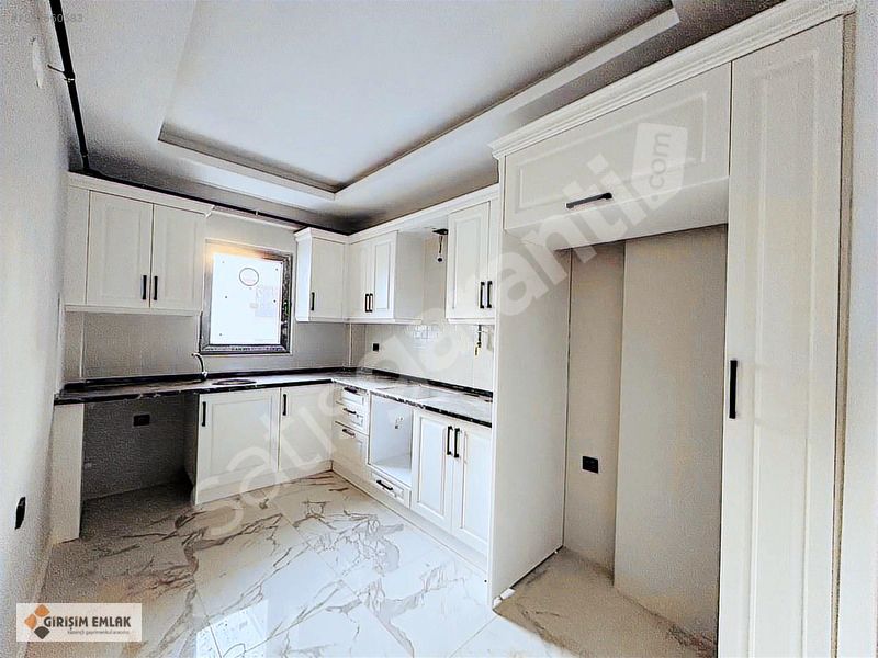 ATAKUMDA SALON MUTFAK AYRI SIFIR 2+1 SATILIK DAİRE