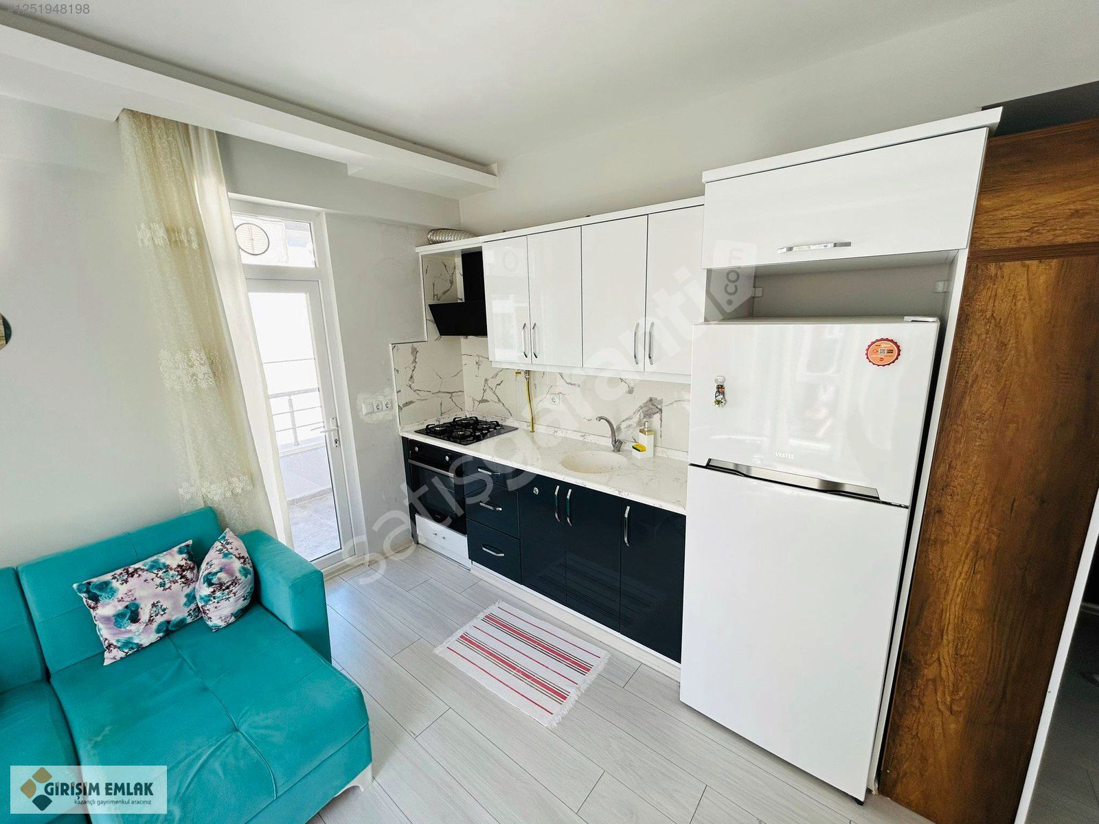 KÖRFEZDE TRAMVAYA YAKIN EŞYALI KİRALIK 1+1 DAİRE