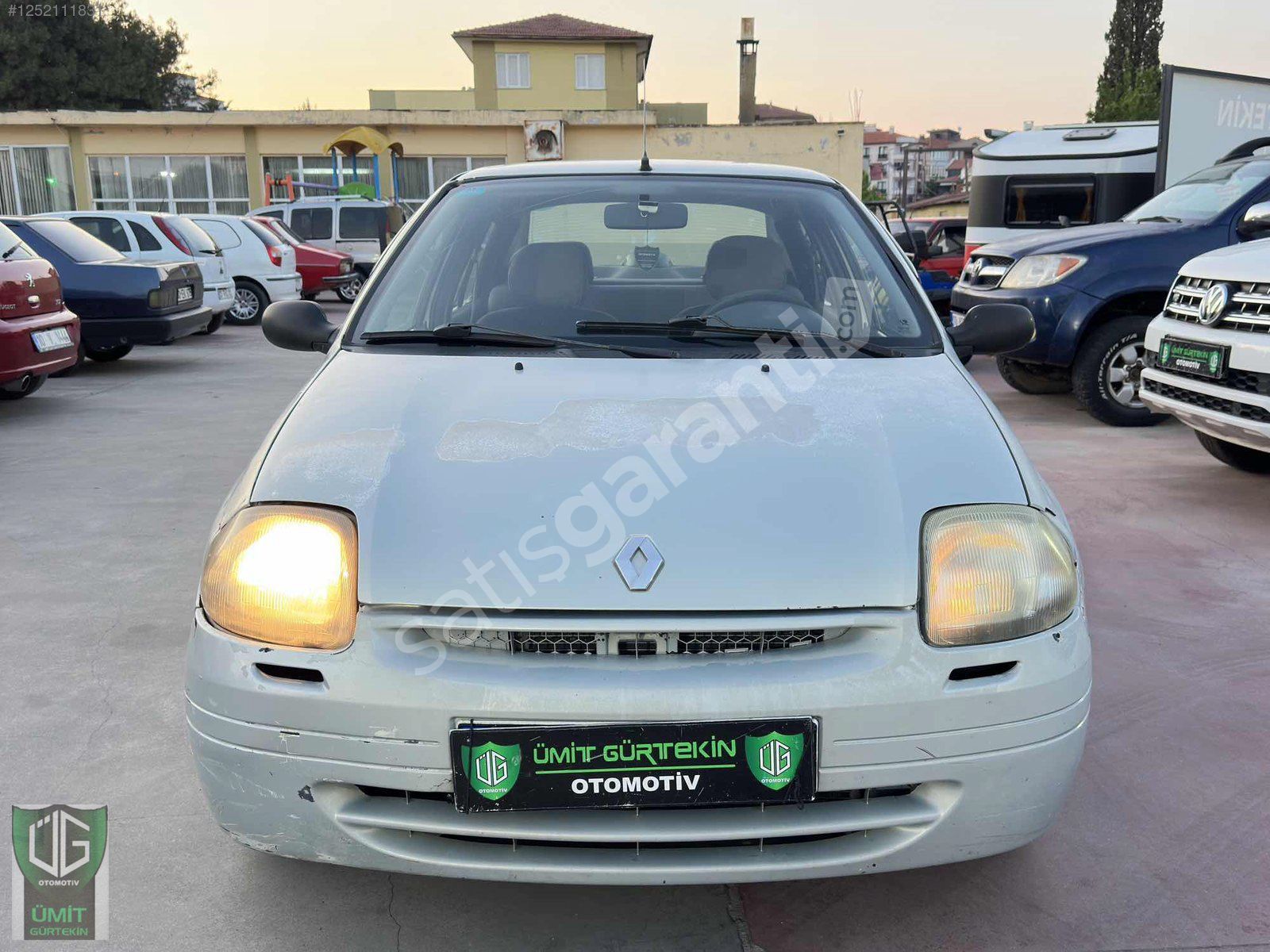 2001 RENAULT CLİO 1.4 KLİMALI