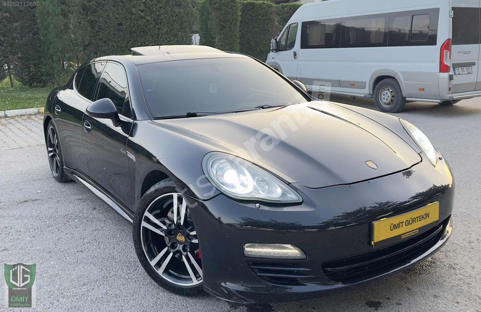 HATASIZ 2012 PORSCHE PANAMERA DİESEL EKSTRA FULL BAYİ ÇIKIŞLI