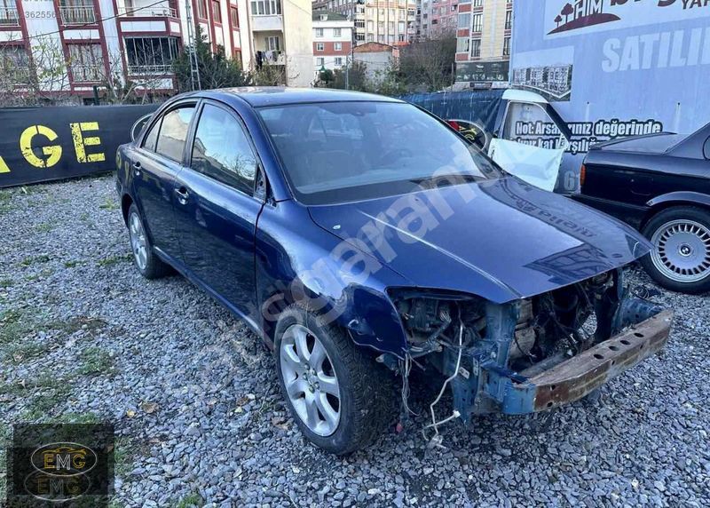 2.0 AVENSİS OTOMATİK