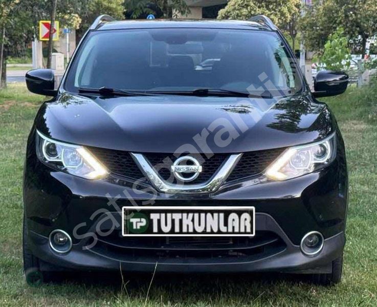 2017 MODEL 1.6 DCI BLACK EDITION 38 BİN KM BOYASIZ TAKAS OLUR