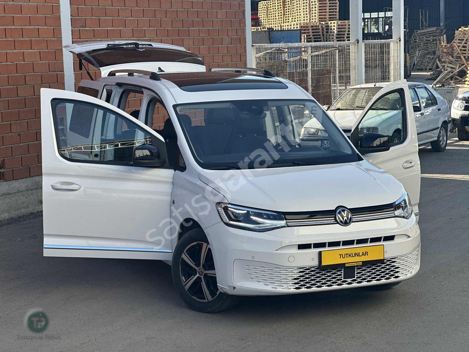 2024 / CAM TAVAN / 7.500 Km / HATASIZ / BOYASIZ / TAKAS OLUR