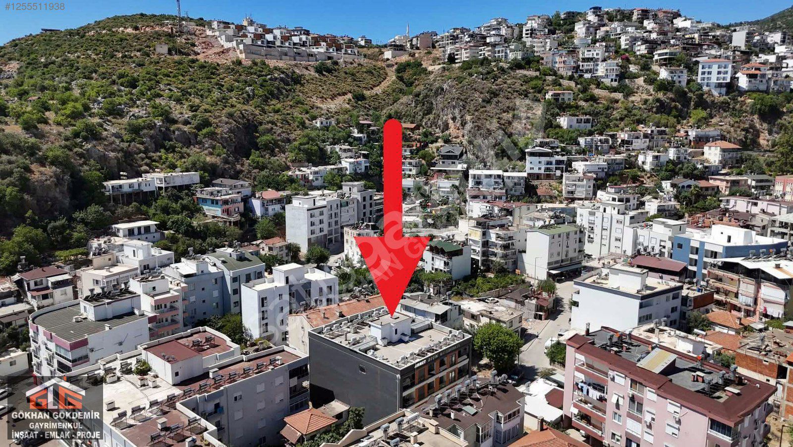 GÖKHAN GÖKDEMİRDEN MERKEZİ KONUMDA 2+1 SATILIK EŞYALI DAİRE