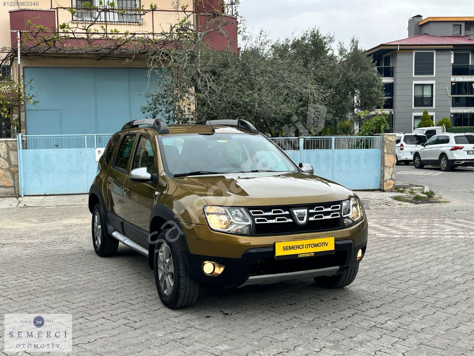 Semerci Otomotiv'Den 2016 Dacia Duster Laureate Look