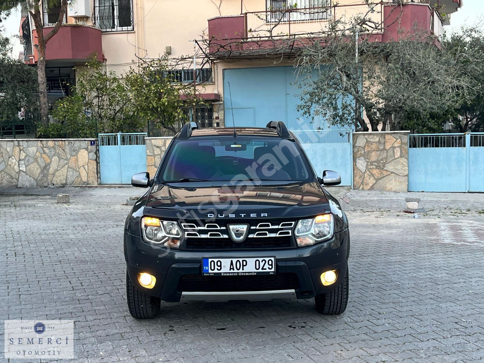 Semerci Otomotiv'den 2016 Dacia Duster Laureate Look
