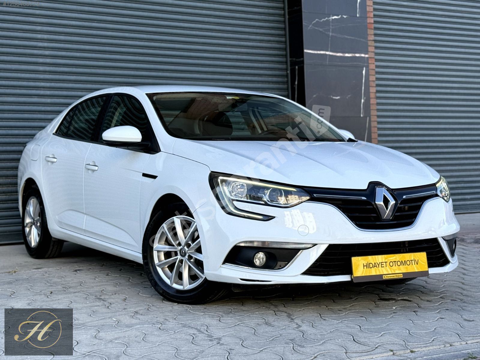 HİDAYET OTOMOTİV 2020 MODEL RENAULT MEGAN TOUCH BOYASIZ