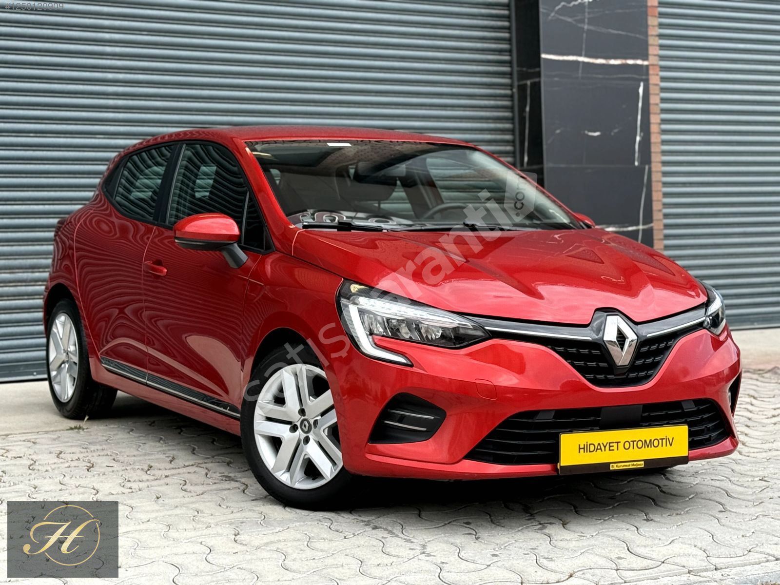 HİDAYET OTOMOTİV 2022 CLİO TOUCH OTOMATİK