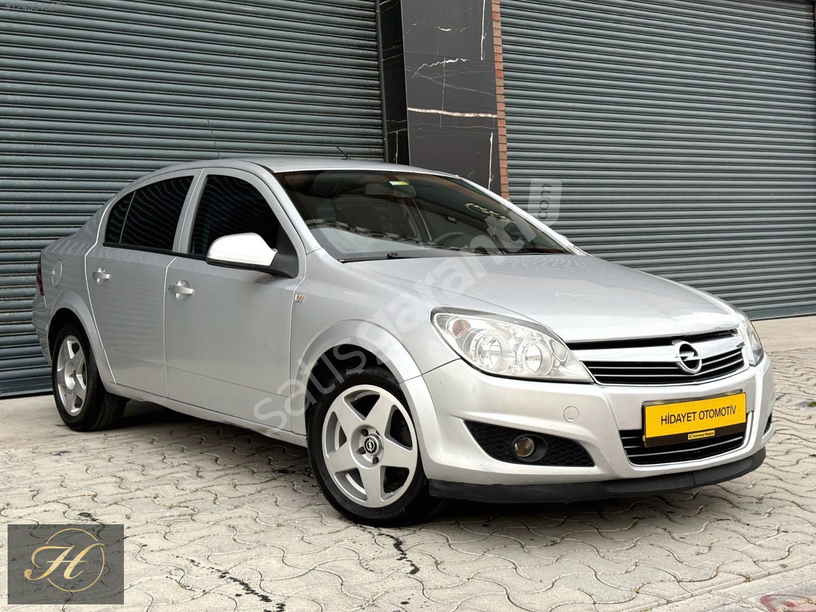 HİDAYET OTOMOTİV 2010 MODEL OPEL ASTRA EMSALSİZ