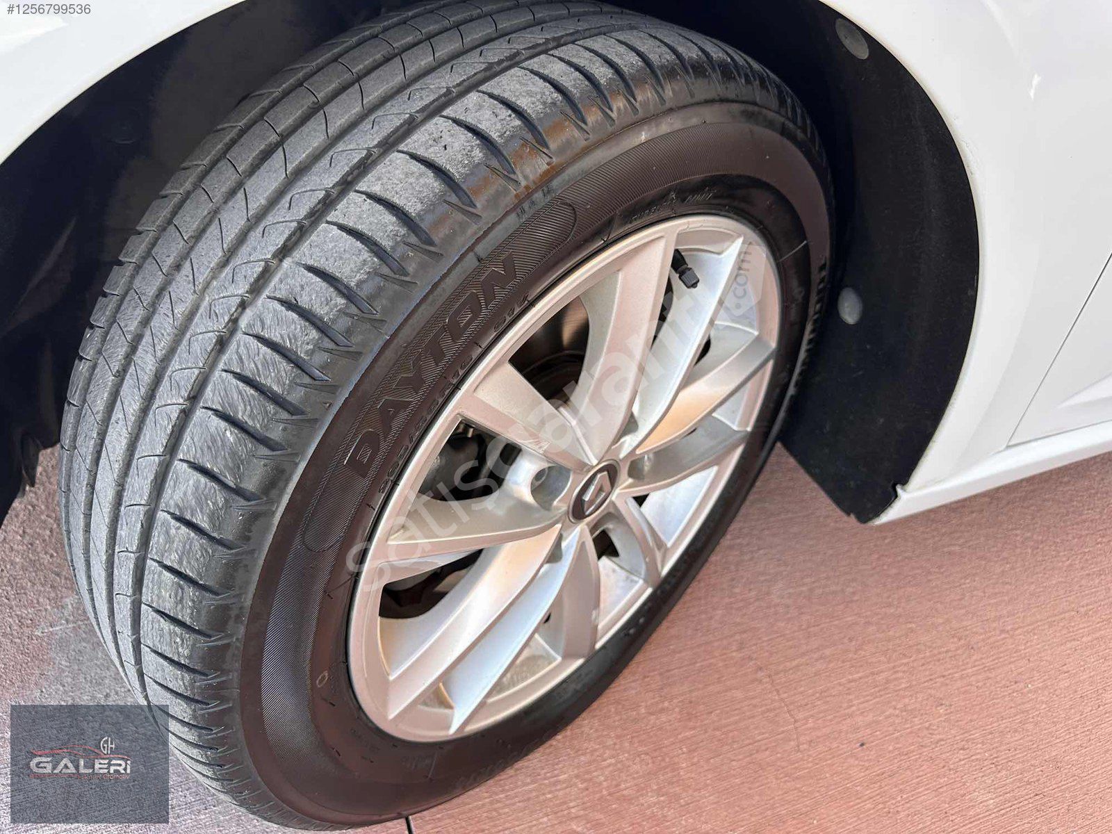 2018 ÇKŞLI MEGANE 1.5 DCI TOUCH EDC OTOMATİK 159 KM'DE BAKIMLI!