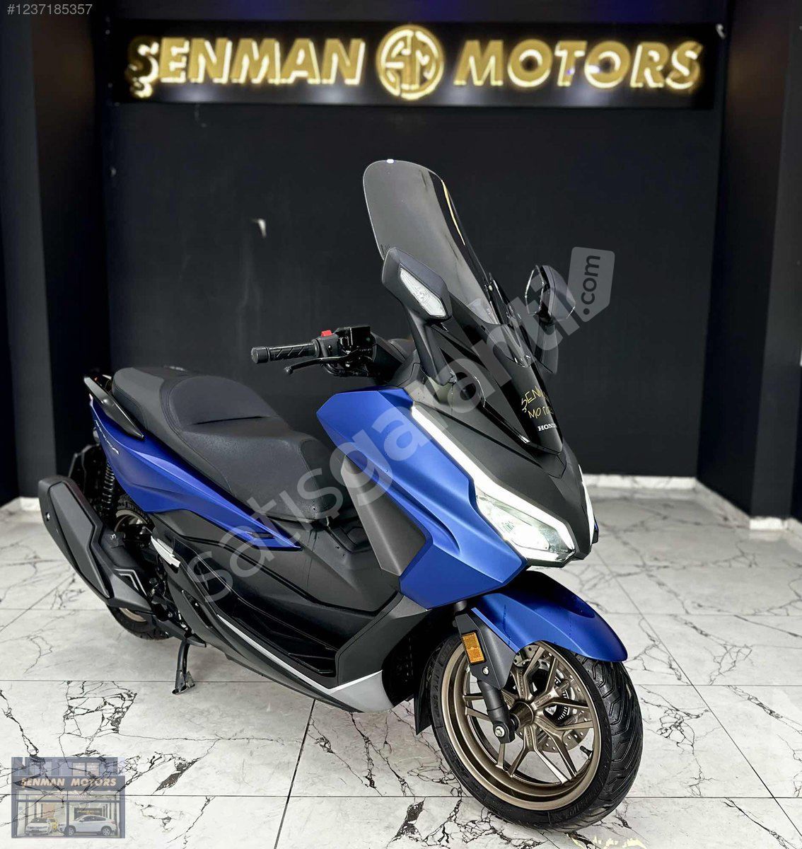 2023 HONDA FORZA 250 LANSMAN RENK 3900 KM'DE KARTA 12 TAKSİT