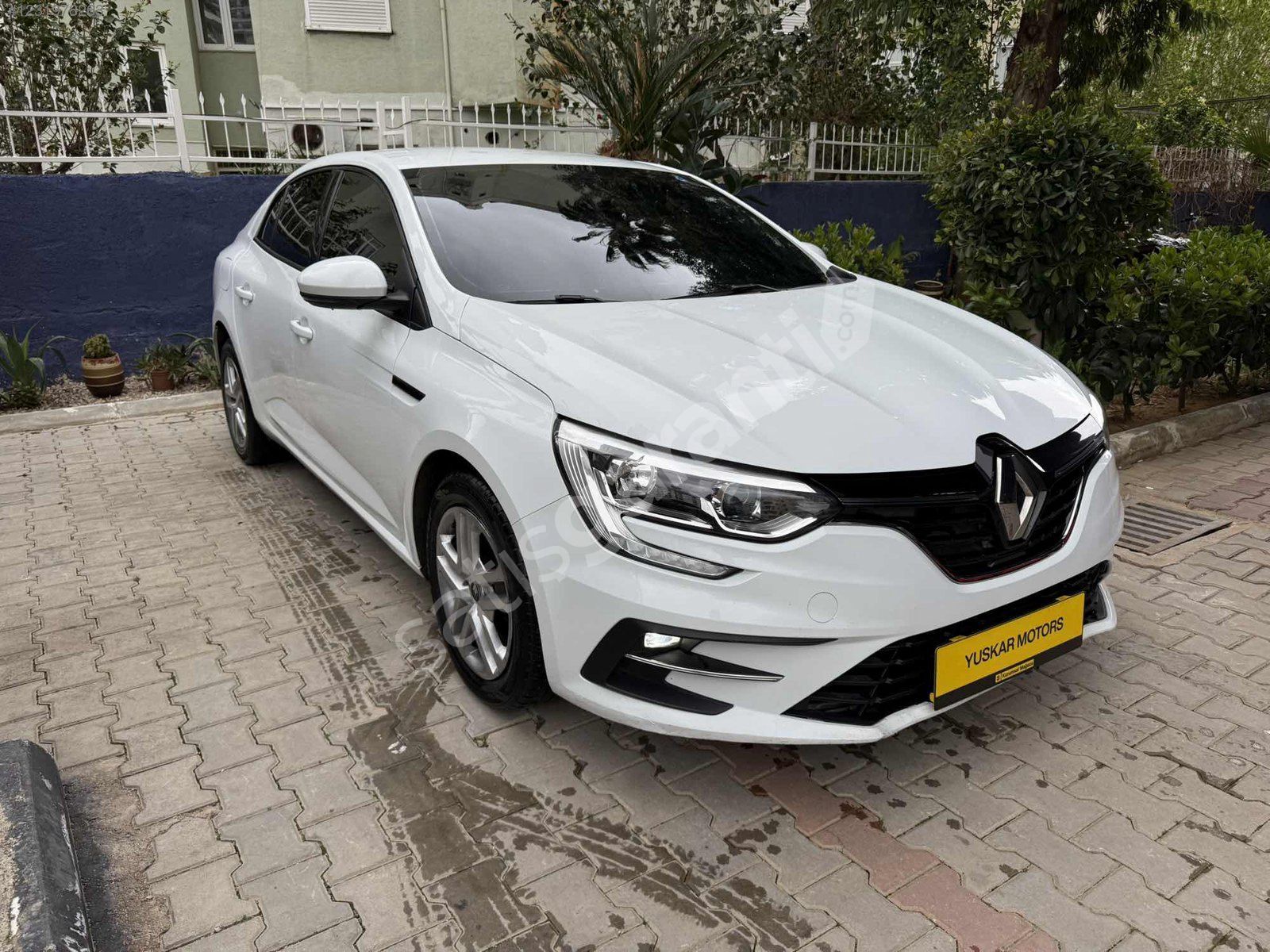 YUSKAR MOTORS'DAN 2021 Megane 1.5 BluedCi Joy EDC