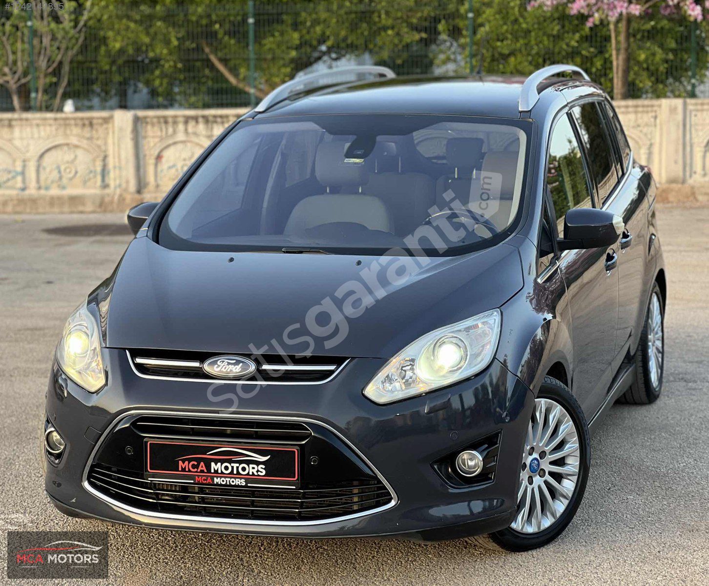 -MCA-2011 HATASIZ FORD GRANDCMAX-7KİŞİ-1.6TDCİ TİTANİUM-CAM TVN