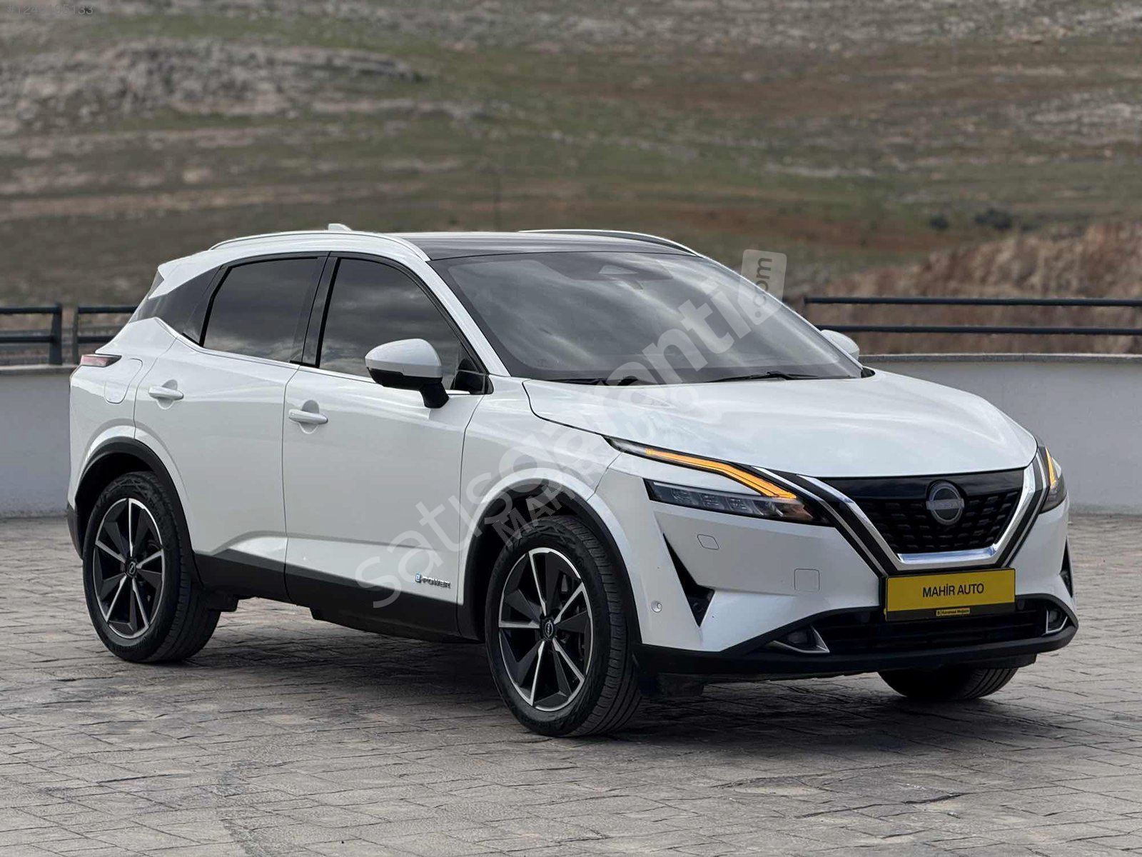 "MAHİR AUTO" 2023 NİSSAN QASHQAİ PLATİNUM PREMİUM HATASIZ
