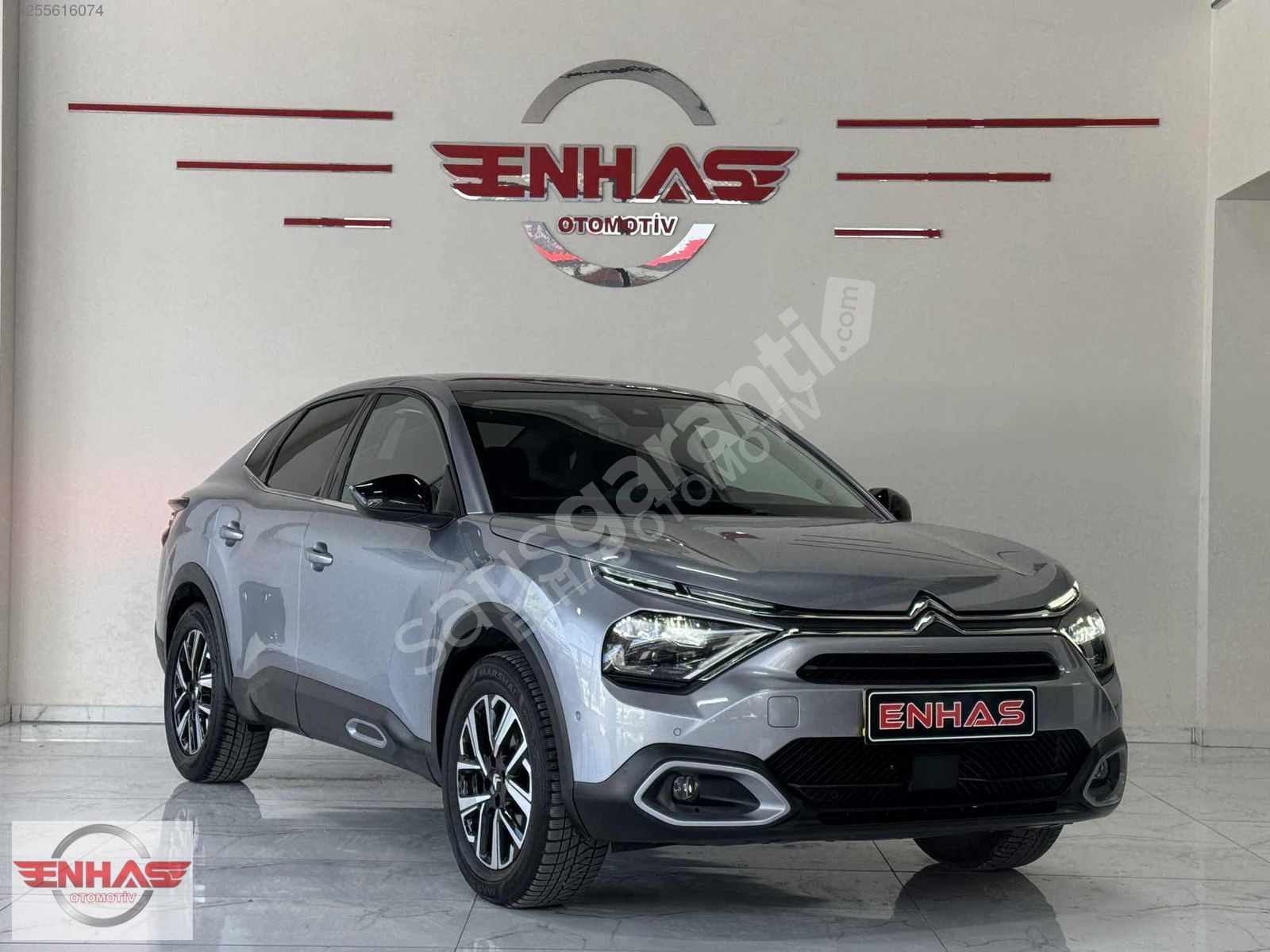 ENHAS OTOMOTİV==2024 44.000KM C4 X 1.2Puretech Shine EAT8 %20FTR