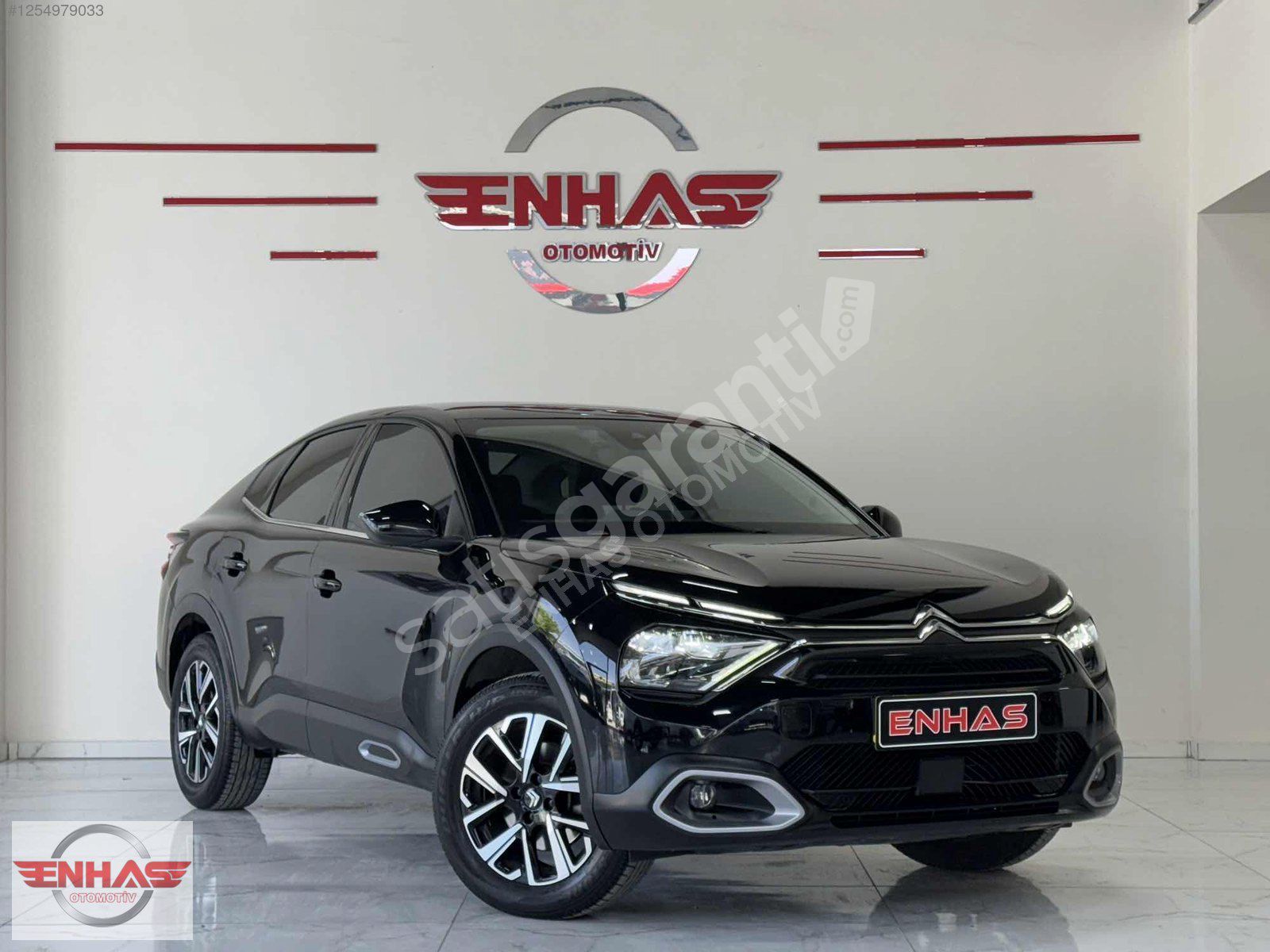 ENHAS OTOMOTİV==2024 48.000KM C4 X 1.2Puretech Shine EAT8 %20FTR