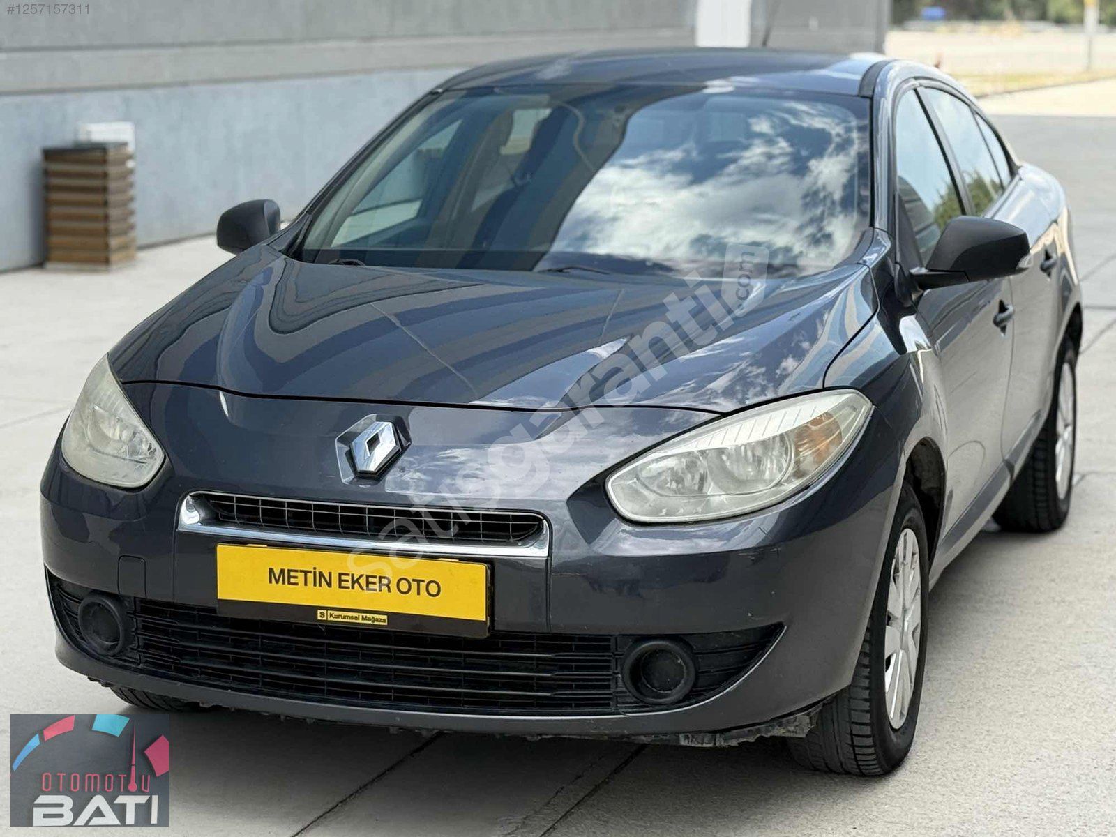 2010 1.5 DCİ HATASIZ BOYASIZ EMSALSİZ FLUENCE