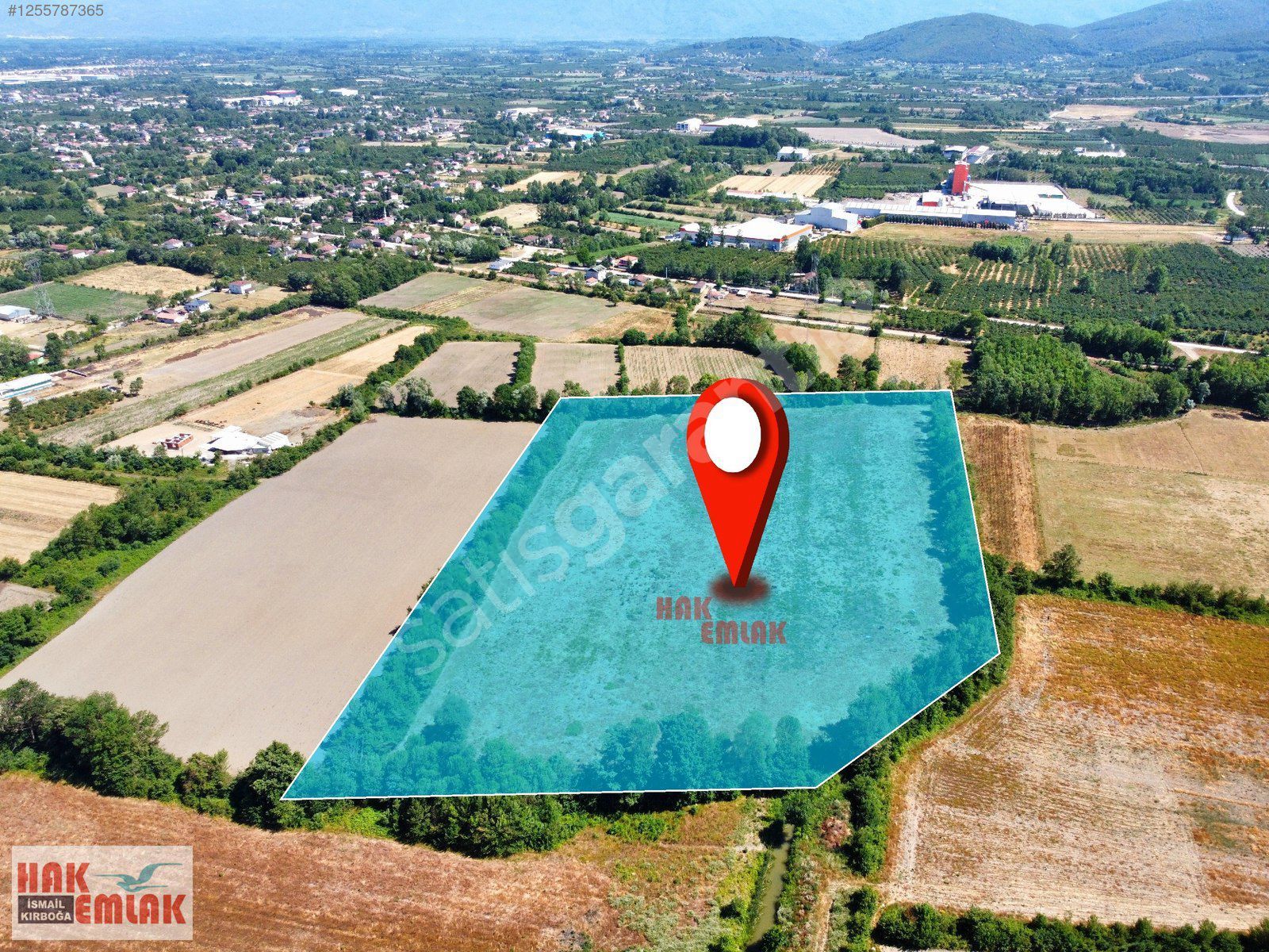 Hak Emlak'tan Çilimli - Yukarıkaraköyünde Satılık 8.041 m² Tarla