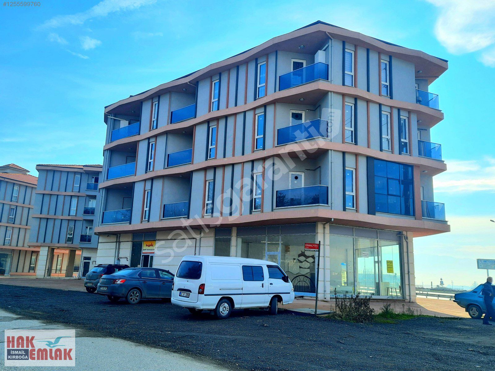 Hak Emlak'tan Üniversite Bölgesinde Kiralık 1+1 Eşyalı Daire