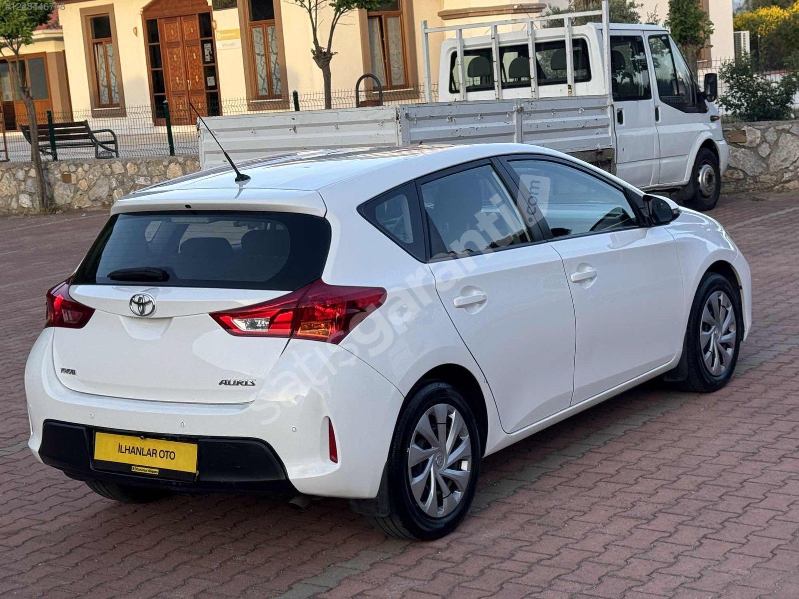 TOYOTA AURİS 1.33 LİFE