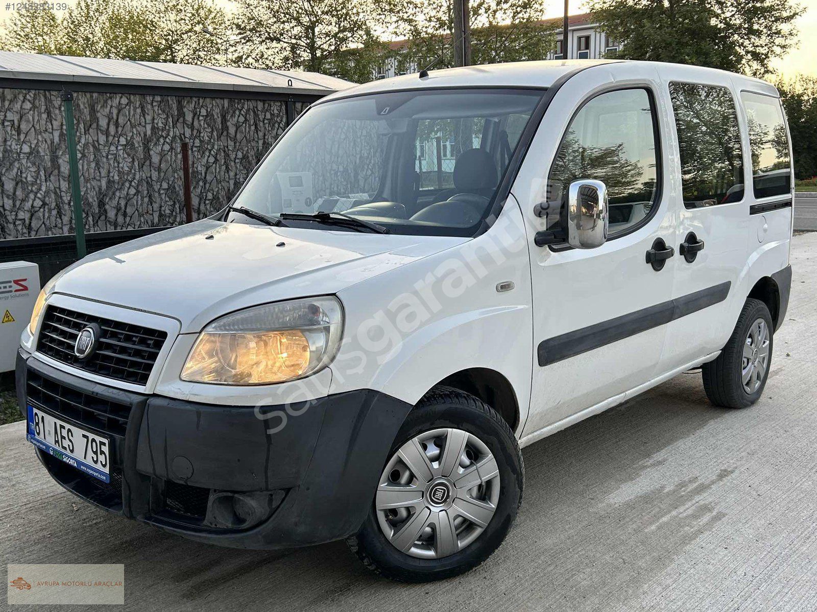2012 MODEL // ORJİNAL 204.000KM // ÇİFT SÜRGÜ // KLİMALI