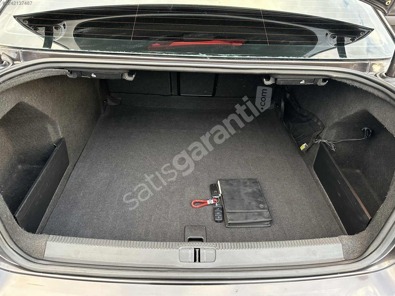 ÖZEL ÜRETİM OTOMATİK DÜŞÜK KM COMFORTLİNE PASSAT