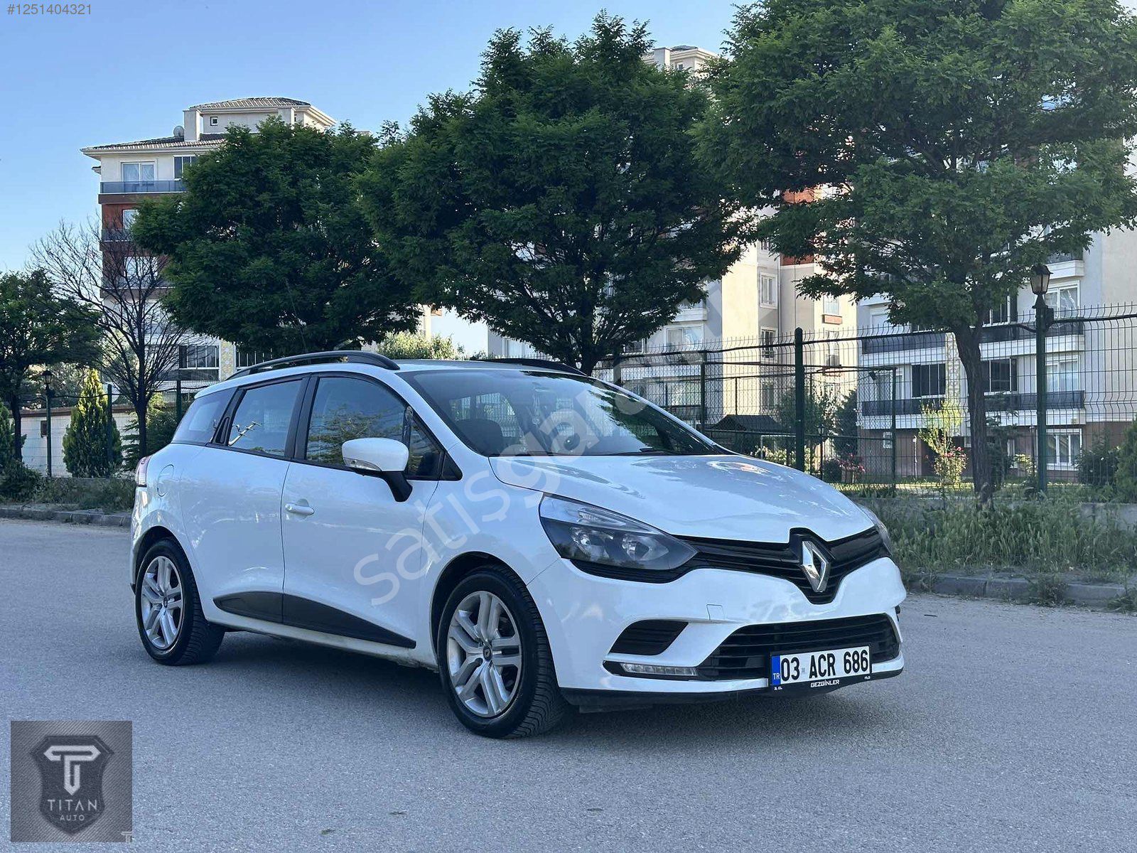 TITAN AUTO'dAN RENAULT CLİO 1.5DCI SPORTTOURER 110.000KM'dE