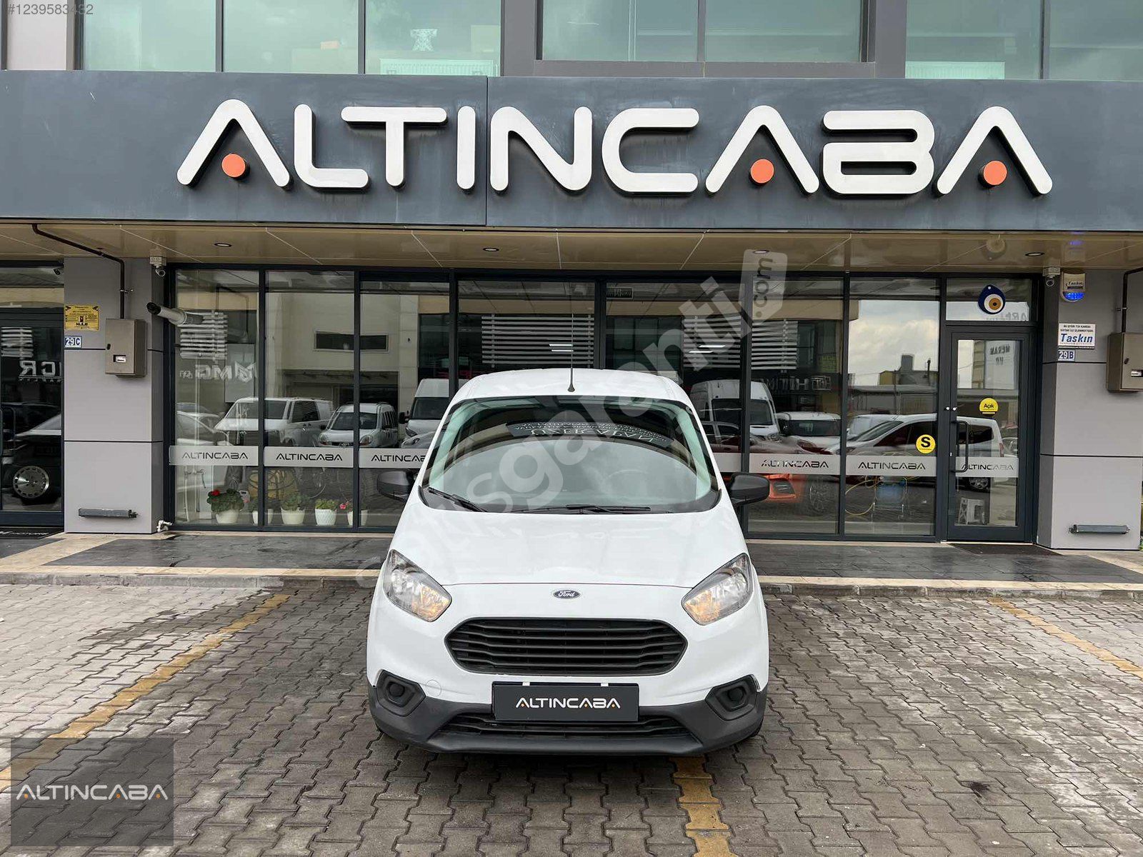 ALTINCABA'DAN 2022 FORD TRANSİT COURİER TREND 108.000KM--%20KDV