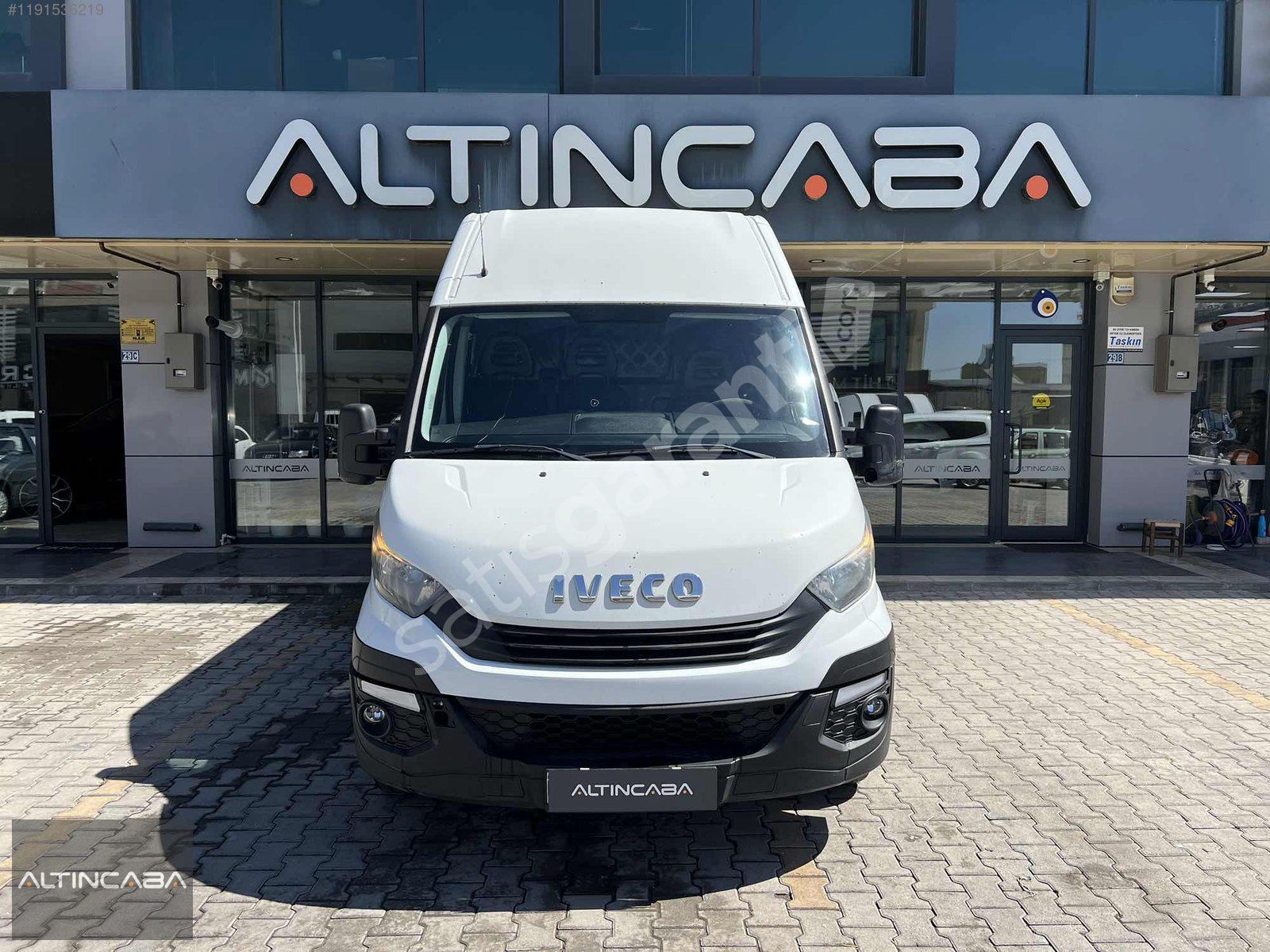ALTINCABA'DAN HATASIZ 2017 IVECO DAILY 12 M3 290.000KM--%20 KDV