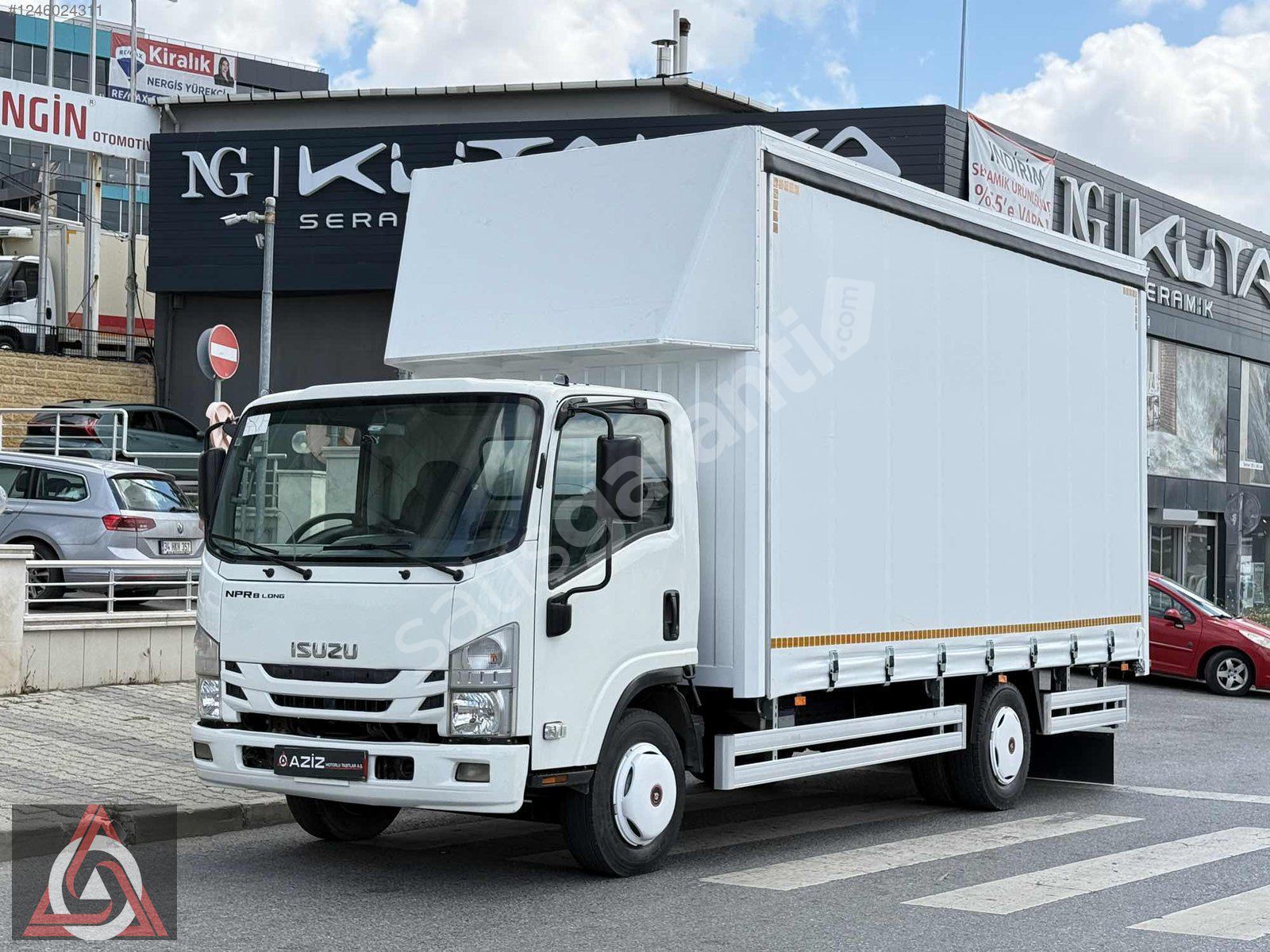 2011 İSUZU NPR 8 LONG SIFIR KAYAR PERDE KASA 190 KM ORJİNAL