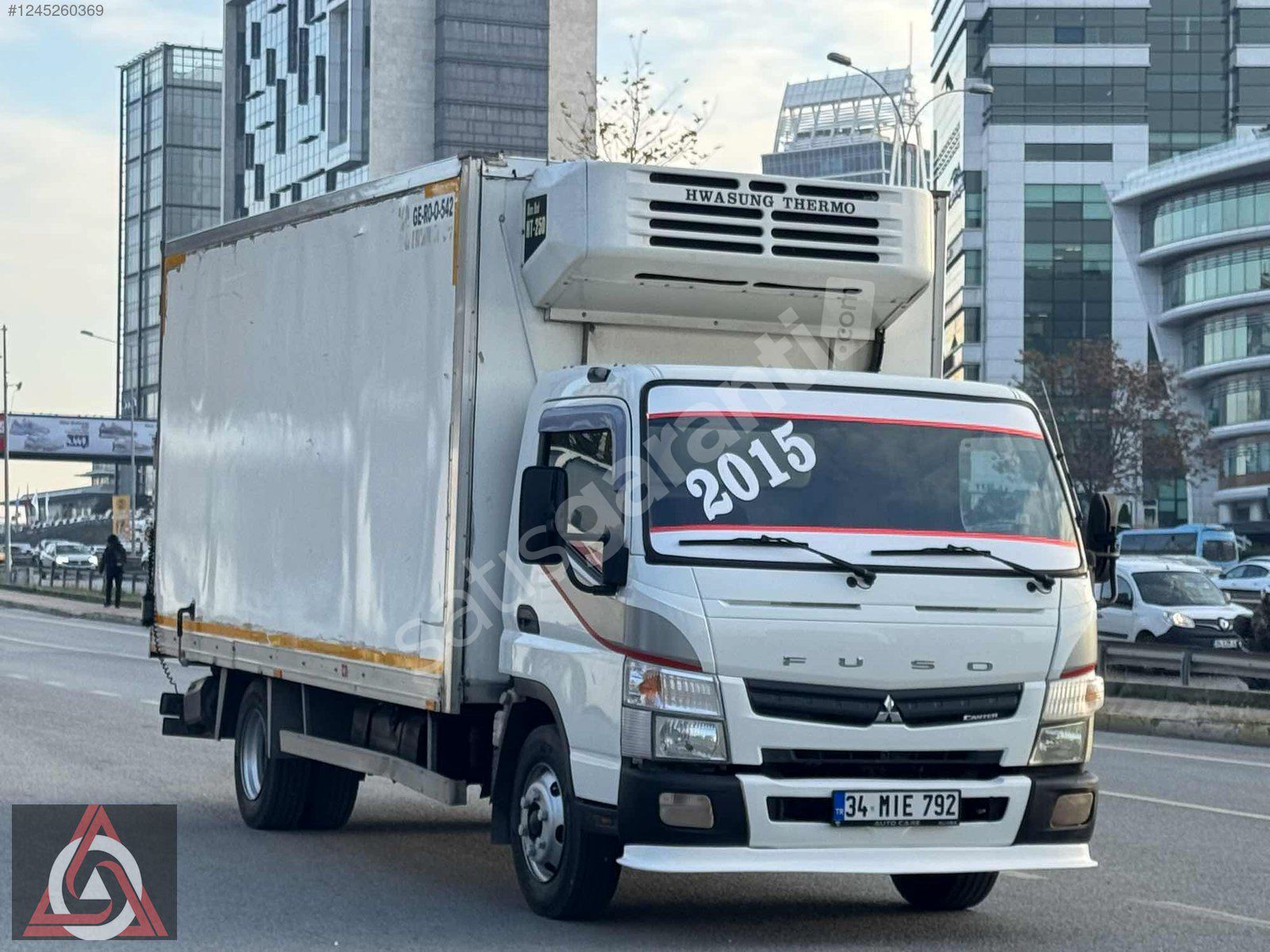 AZİZ'DEN 2015 MODEL MITSUBISHI FUSO FRİGOFRİK LİFTLİ UZUN KAMYON