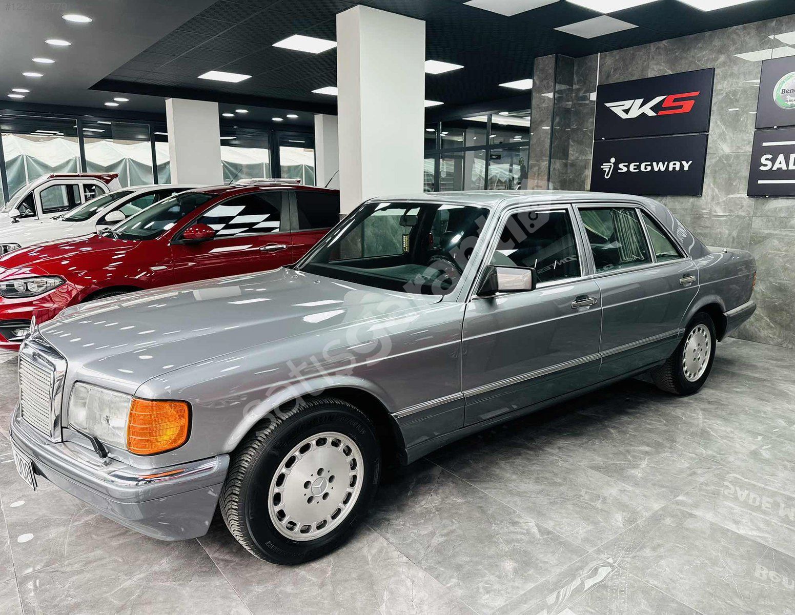 1989 300SEL KAPALI GARAJ ARACI KOLEKSİYONLUK EMSALSİZ RESTORELİ