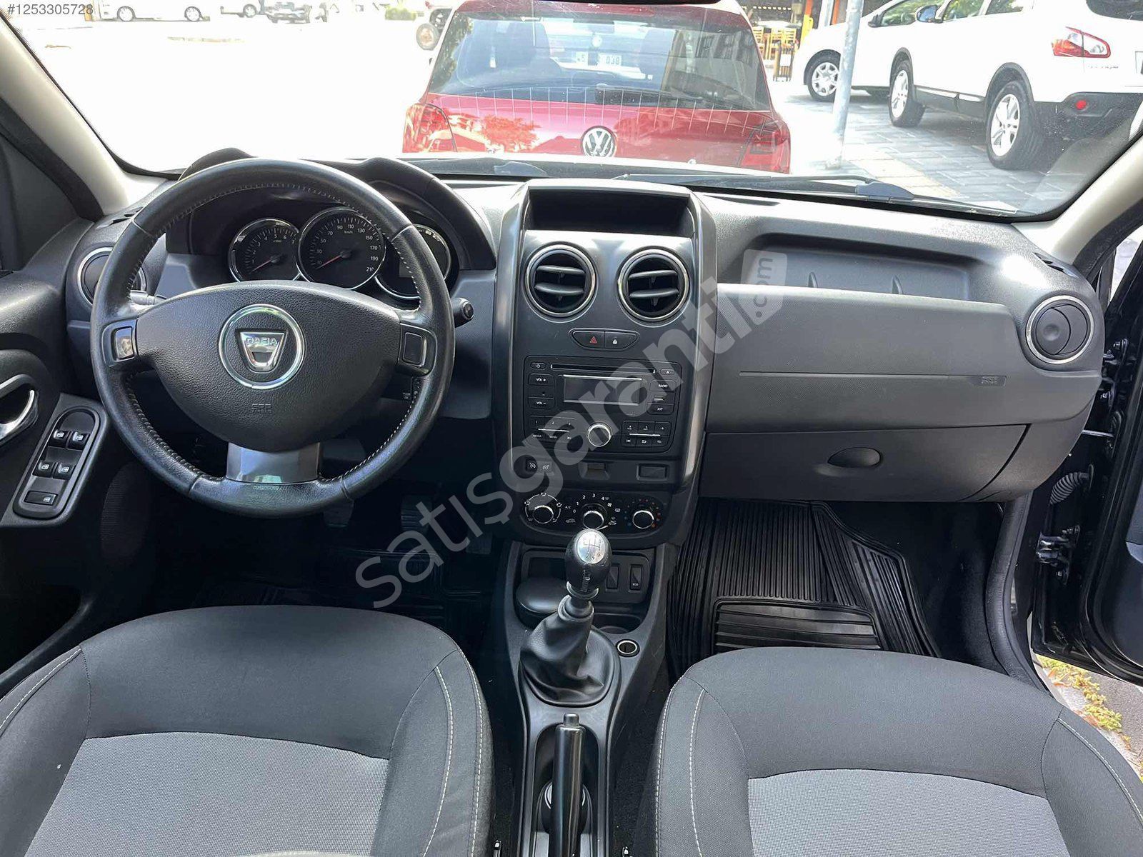 KARAPINAR OTOMOTİV DEN 2016 DUSTER ÇEKİ DEMİRLİ