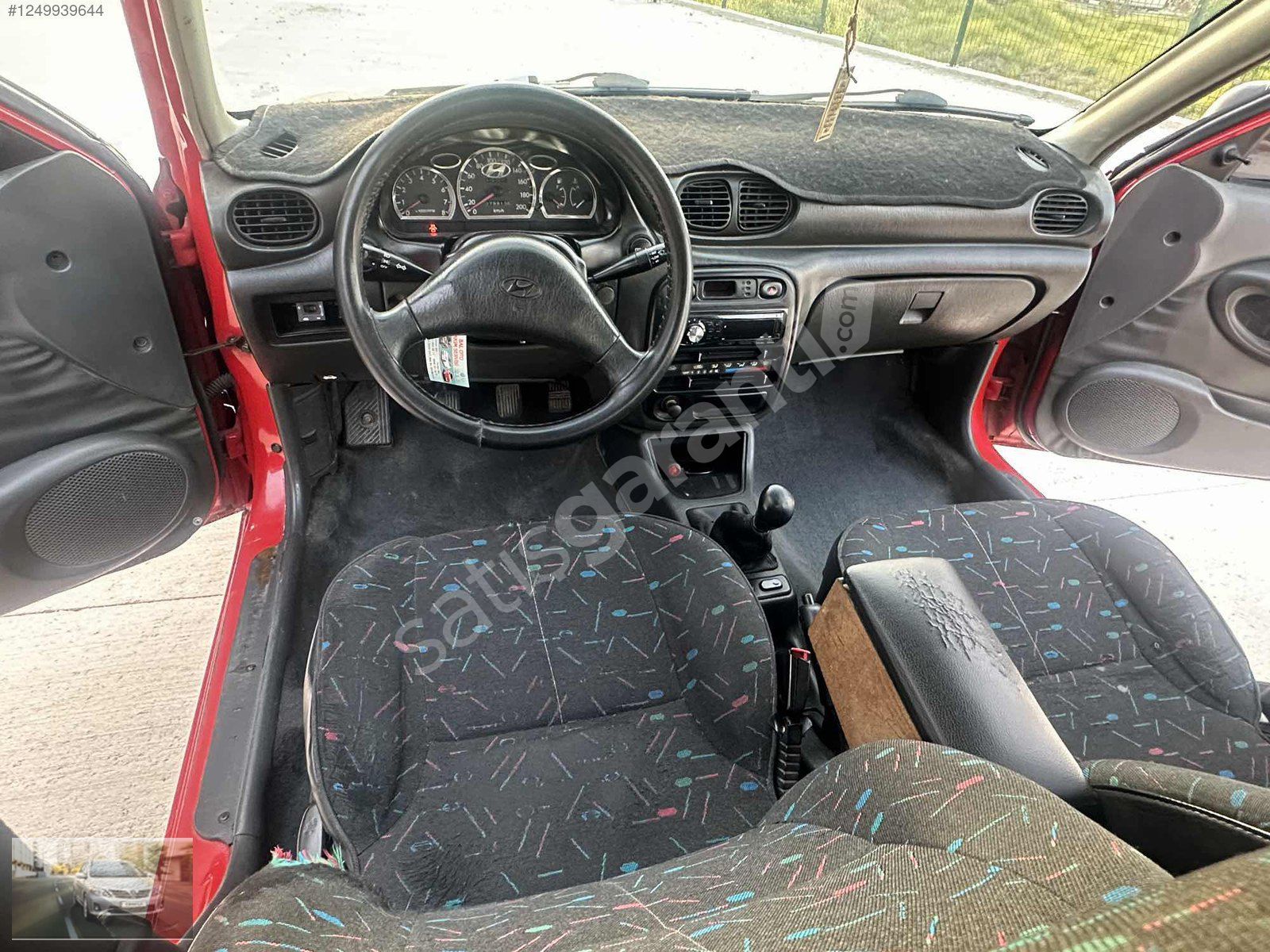 1999 MODEL ACCENT 1.3 LPG RUHSATA İŞLİ ELEKTRİK Lİ CAM