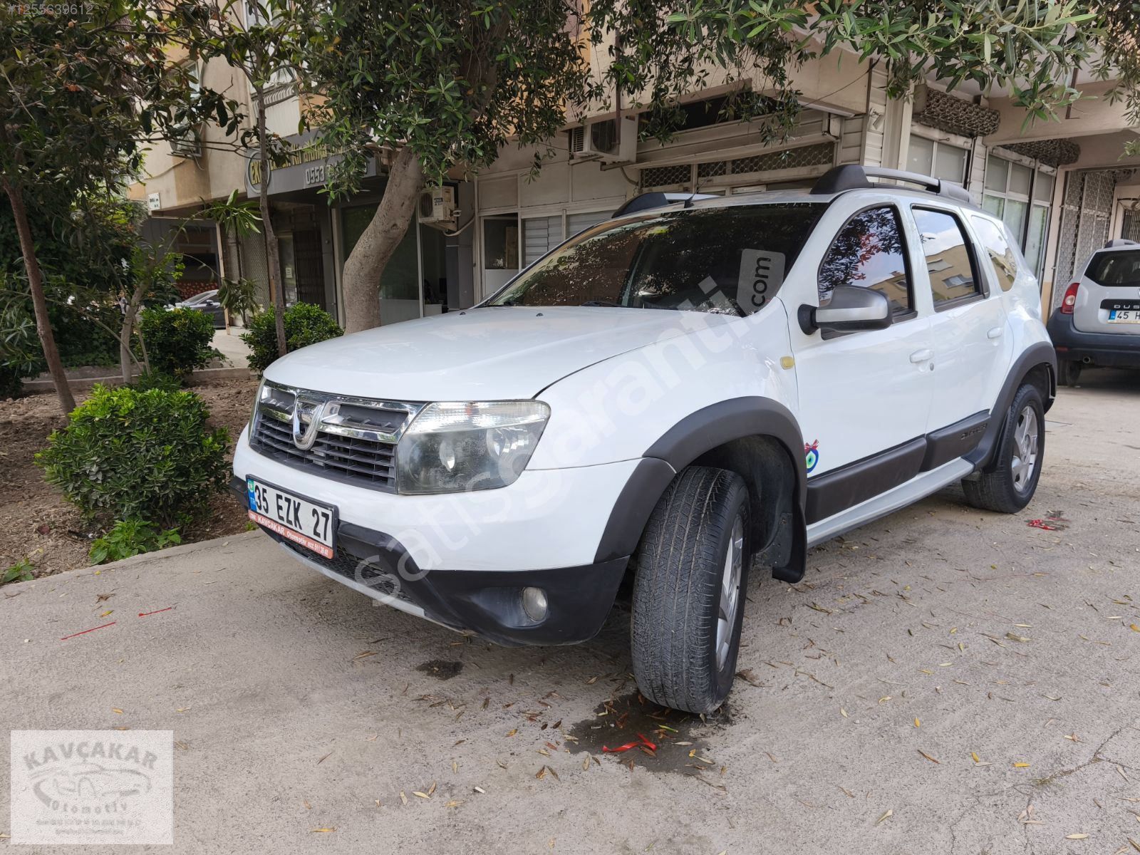 2013 DUSTER 4X4 LAURATE OTOMOBİL RUHSATLI