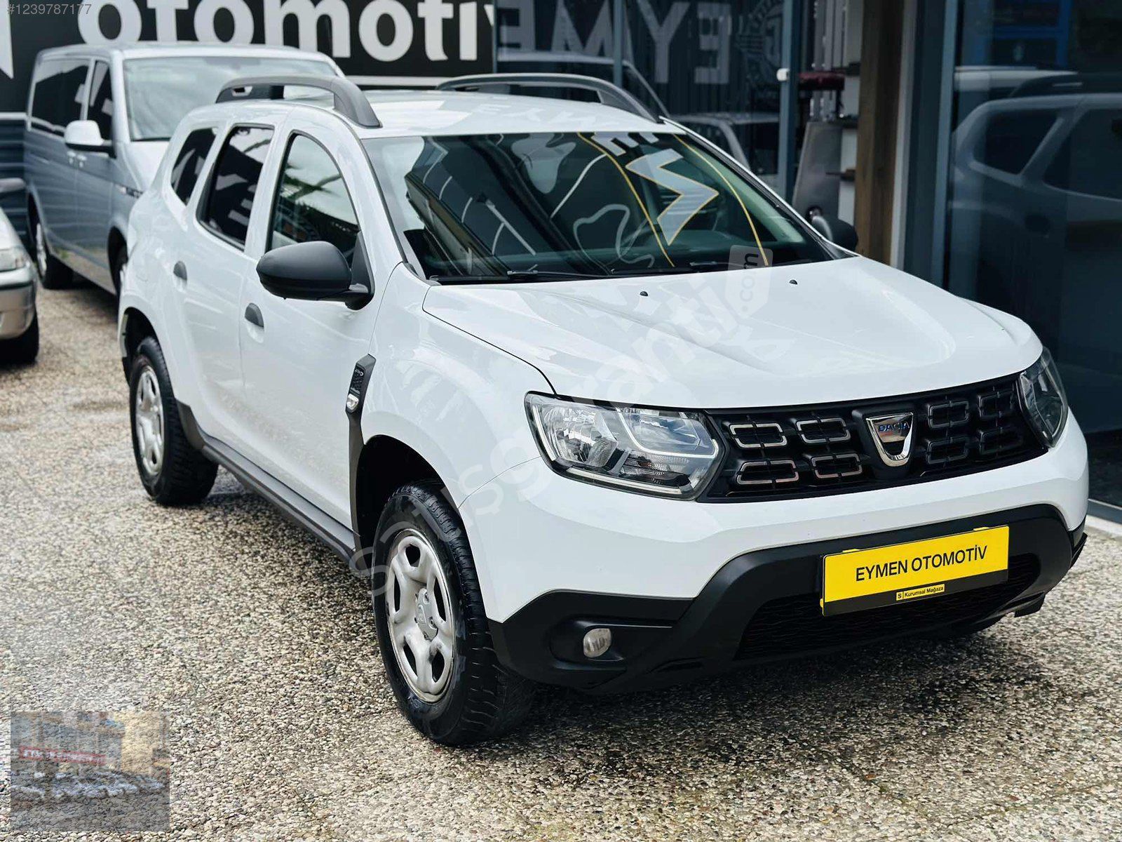 EYMEN'DEN 2021 MODEL DACİA DUSTER 1.5 DCİ 4X4 HATASIZ BOYASIZ