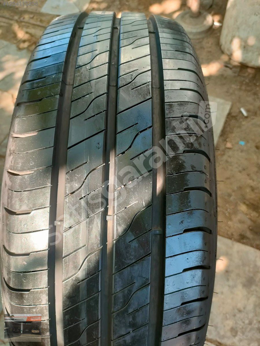 215/65R16C 106/104H GOODYEAR YAZLIK ÇIKMA LASTİK TAKIM.