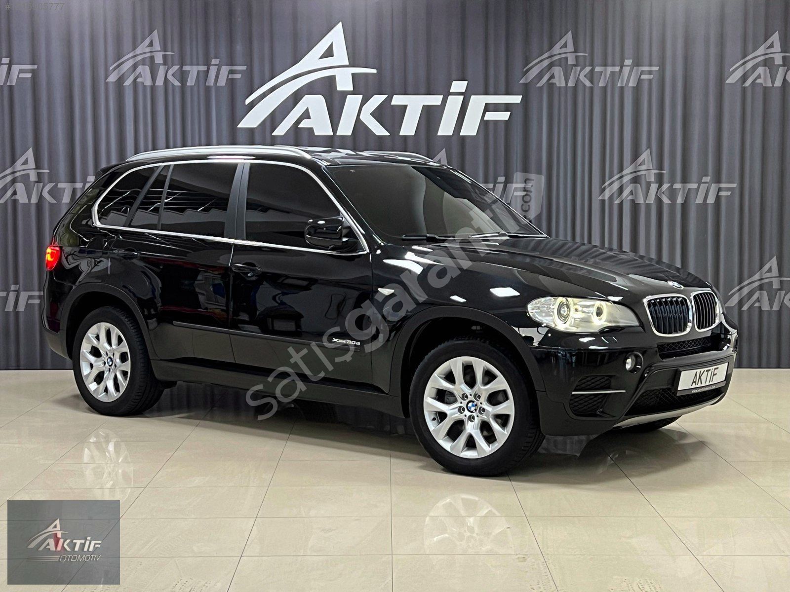 AKTİF den 2013 BMW X5 Bayi 3.0d xDRIVE 258HP HATASIZ FULL. . .