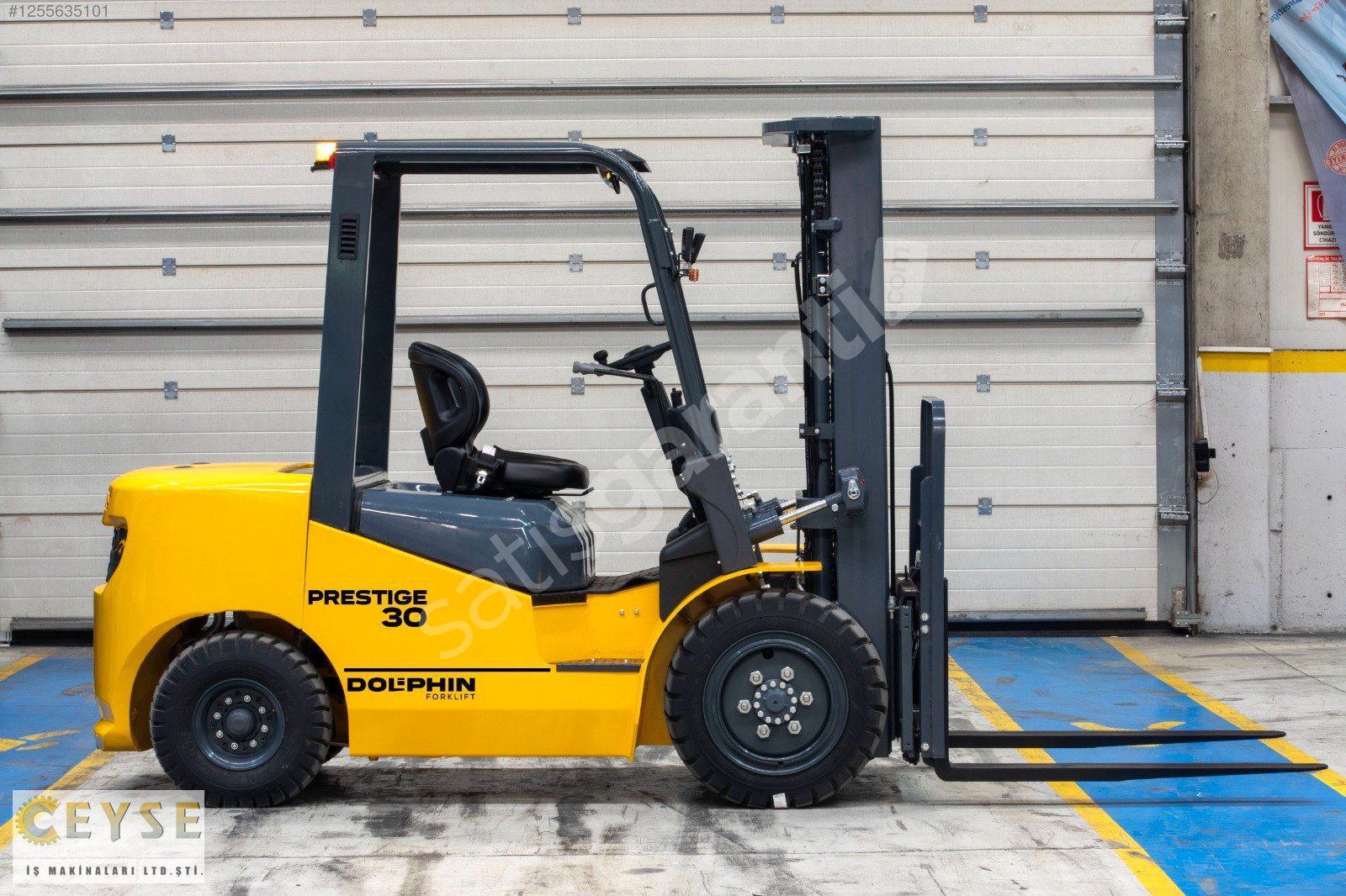 DOLPHIN YERLİ ÜRETİM 3 TON TRIPLEKS 4,70 ASANSÖR DİZEL FORKLİFT