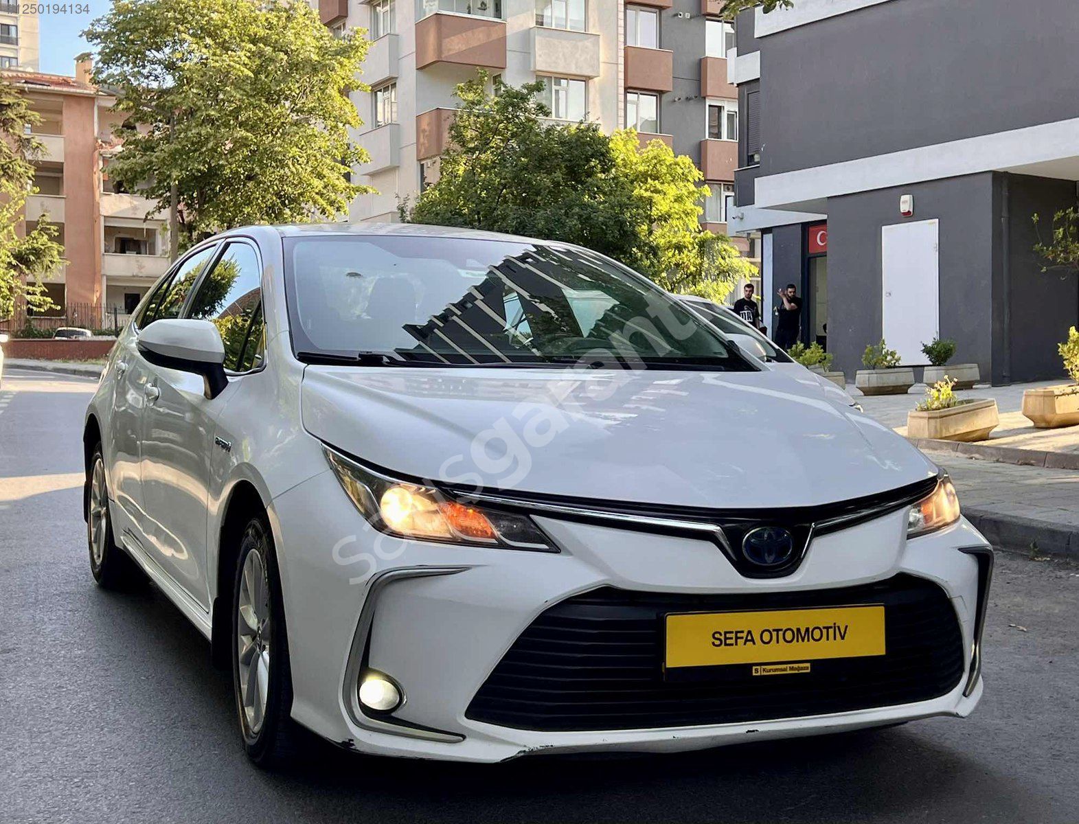 TRAMERSİZ İLK SAHİBİ YETKİLİ SERVİS BAKIMLI COROLLA 1.8 HYBRİD