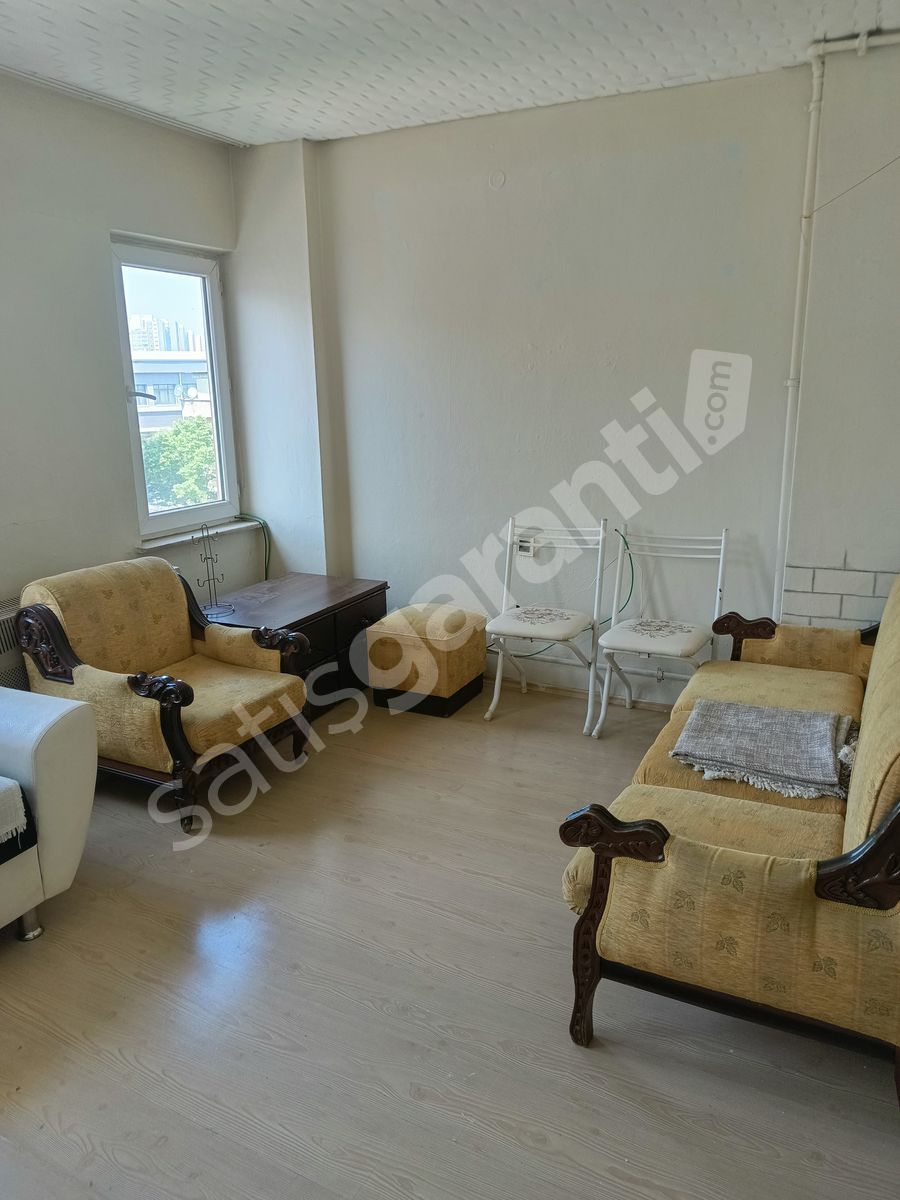 Bursa Osmangazi Ebu İshak Mhde kiralık kısmi eşyalı 1+1 daire