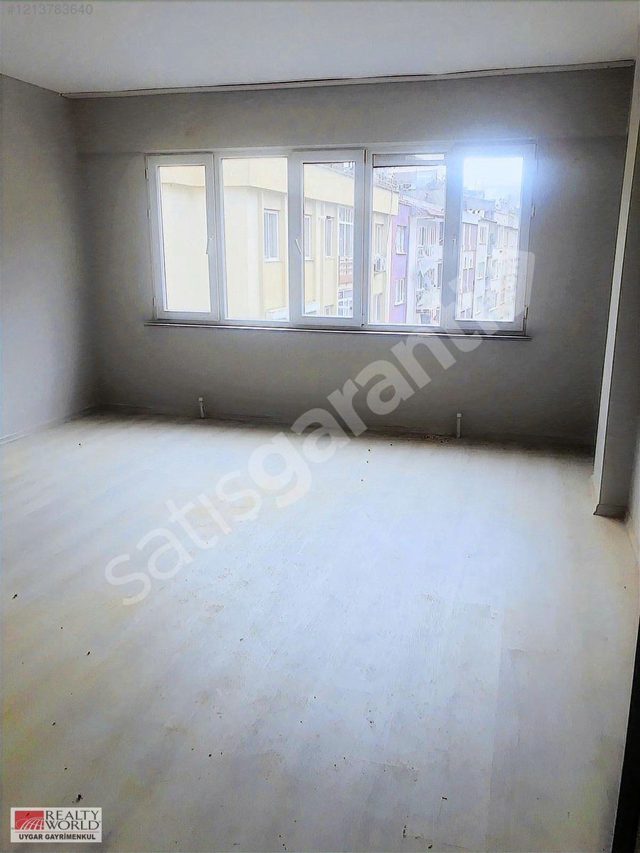 RW UYGAR'DAN SAKARYA MAHALLESİNDE 2+1 SATILIK DAİRE