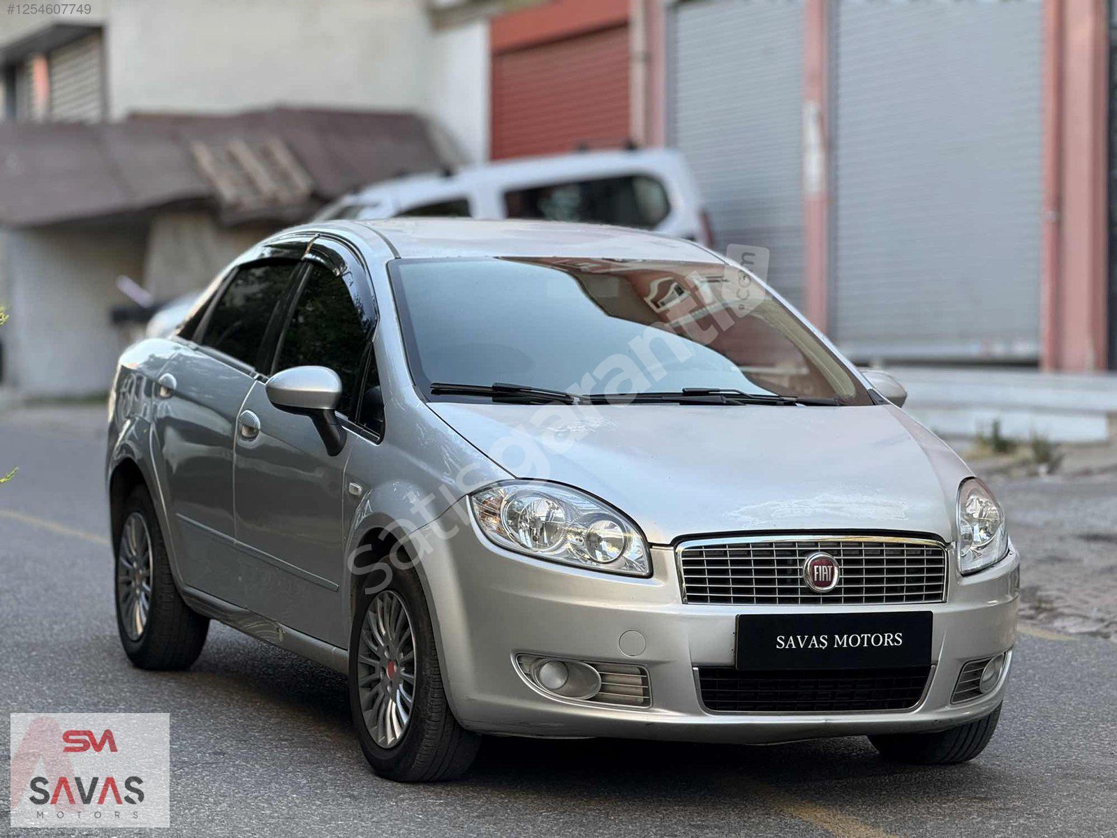 FIRSAT-2012 FİAT LİNEA-MEKANİK DÜZGÜN-4 CAM OTOMATİK-KLİMA BUZ