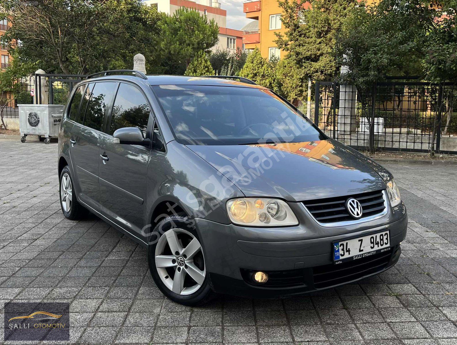 ŞALLI OTOMOTİV//2005 MODEL TOURAN//OTOMATİK/AİLE ARACI/12 TAKSİT