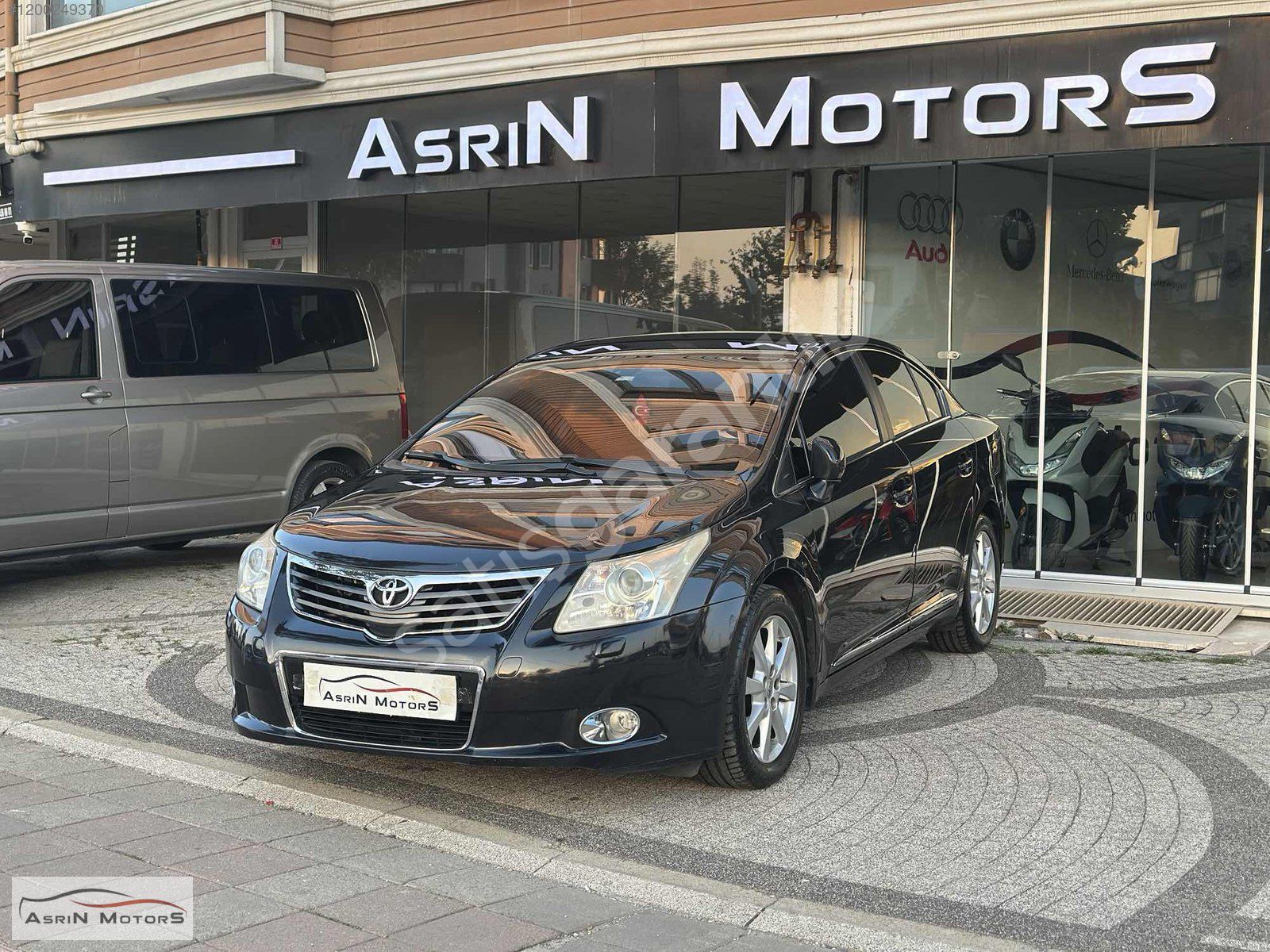 KK 12 TAKSİT 2011 TOYOTA AVENSİS ELEGANT EXTRA OTOMATİK