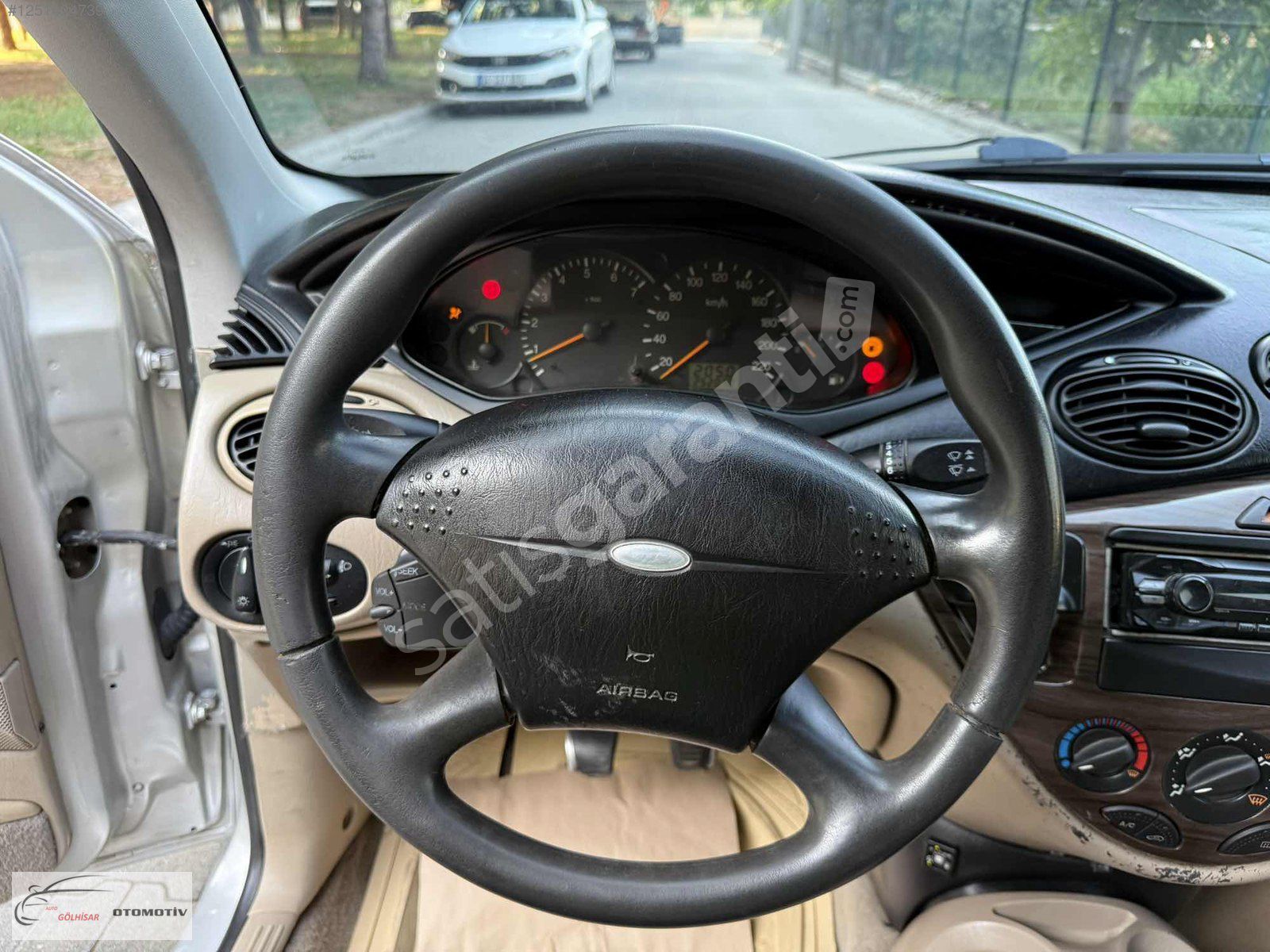 Auto Gölhisar 2001 Ford Focus 1.6 Ghia + LPG 250.000 KM