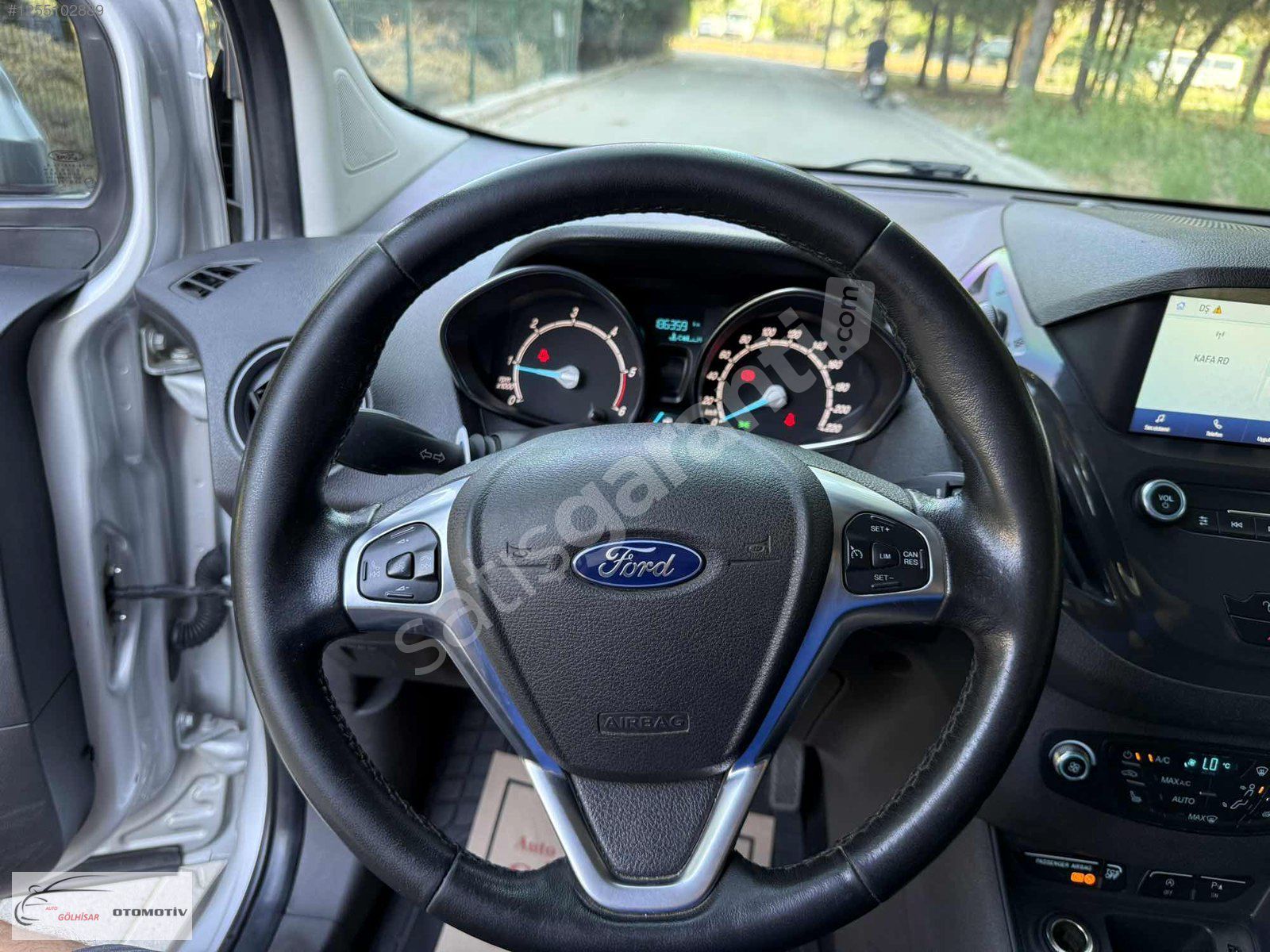 Auto Gölhisar 2020 Ford Courier 1.5 TDCI Tit.Plus 189.000 Km