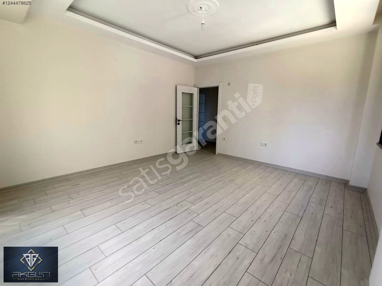 AKGÜN'DEN TOPSELVİ'DE 3+1 GENİŞ ÇOK KULLANIŞLI SATILIK DAİRE