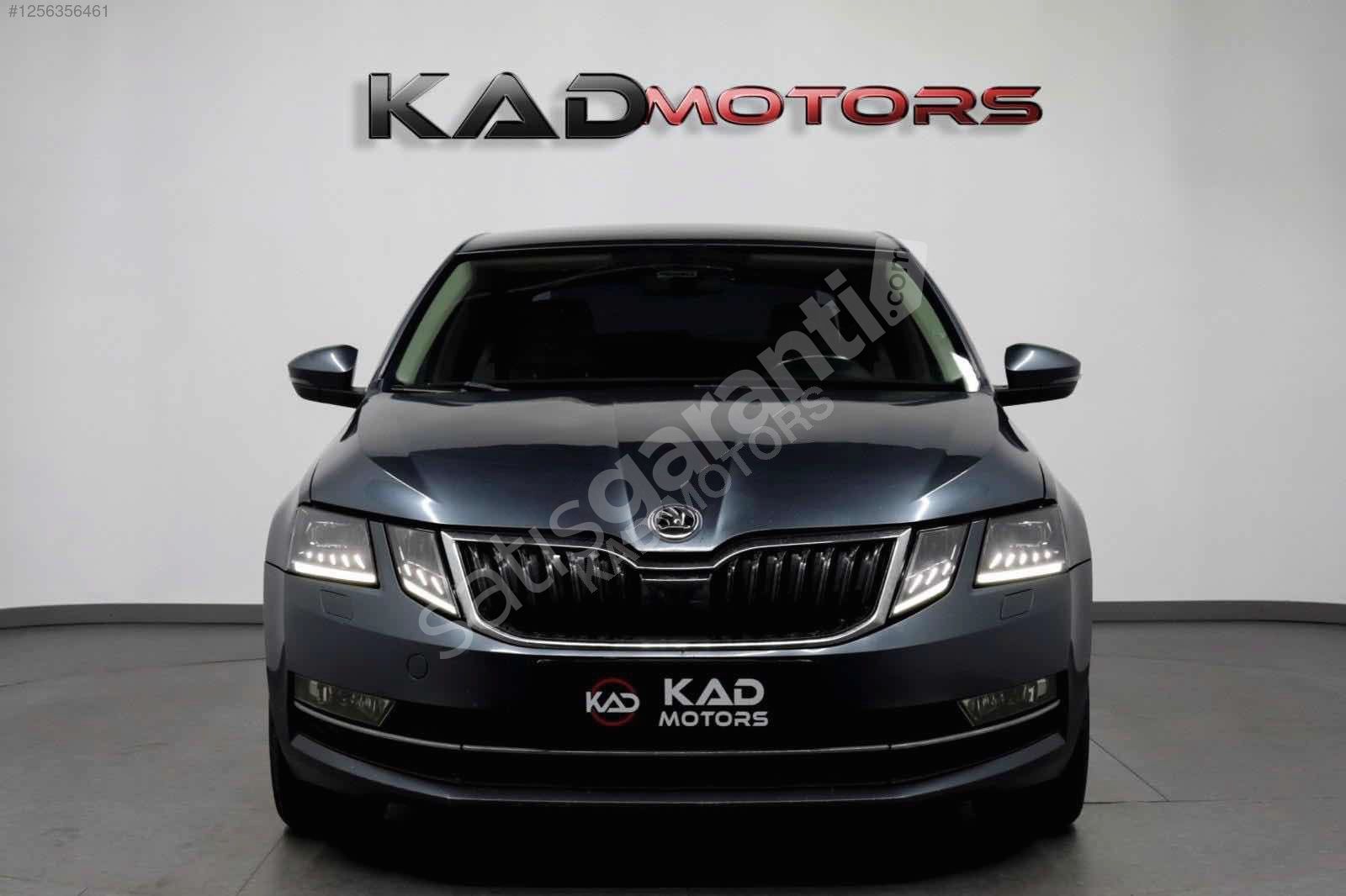 KAD MOTORS / SKODA / OCTAVİA / STYLE / 1.6 TDI / KUSURSUZ