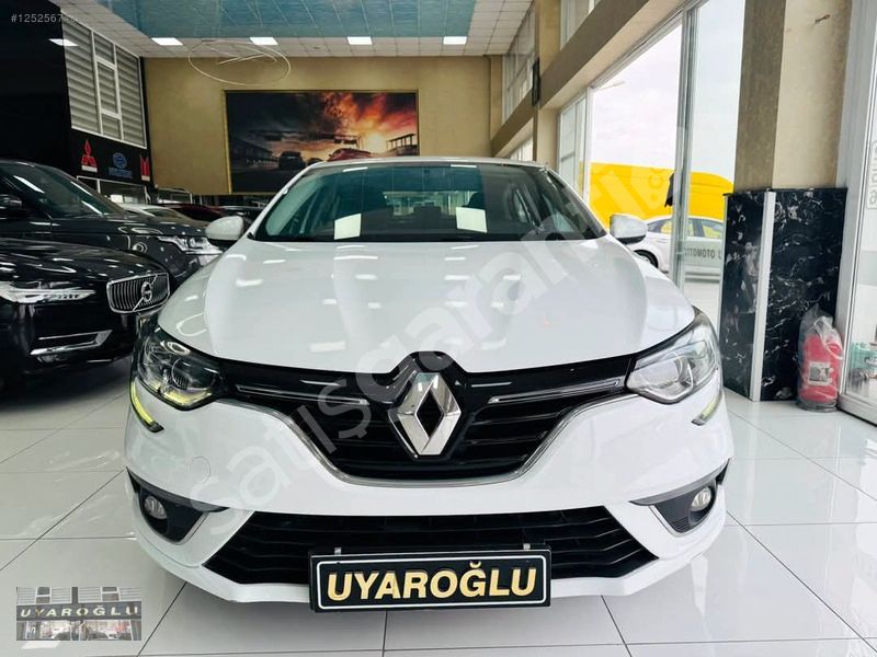 UYAROĞLU.OTOMOTİVDEN 2020 MEGANE 1.5 BLUE DCİ TOUCH OTOMATİK
